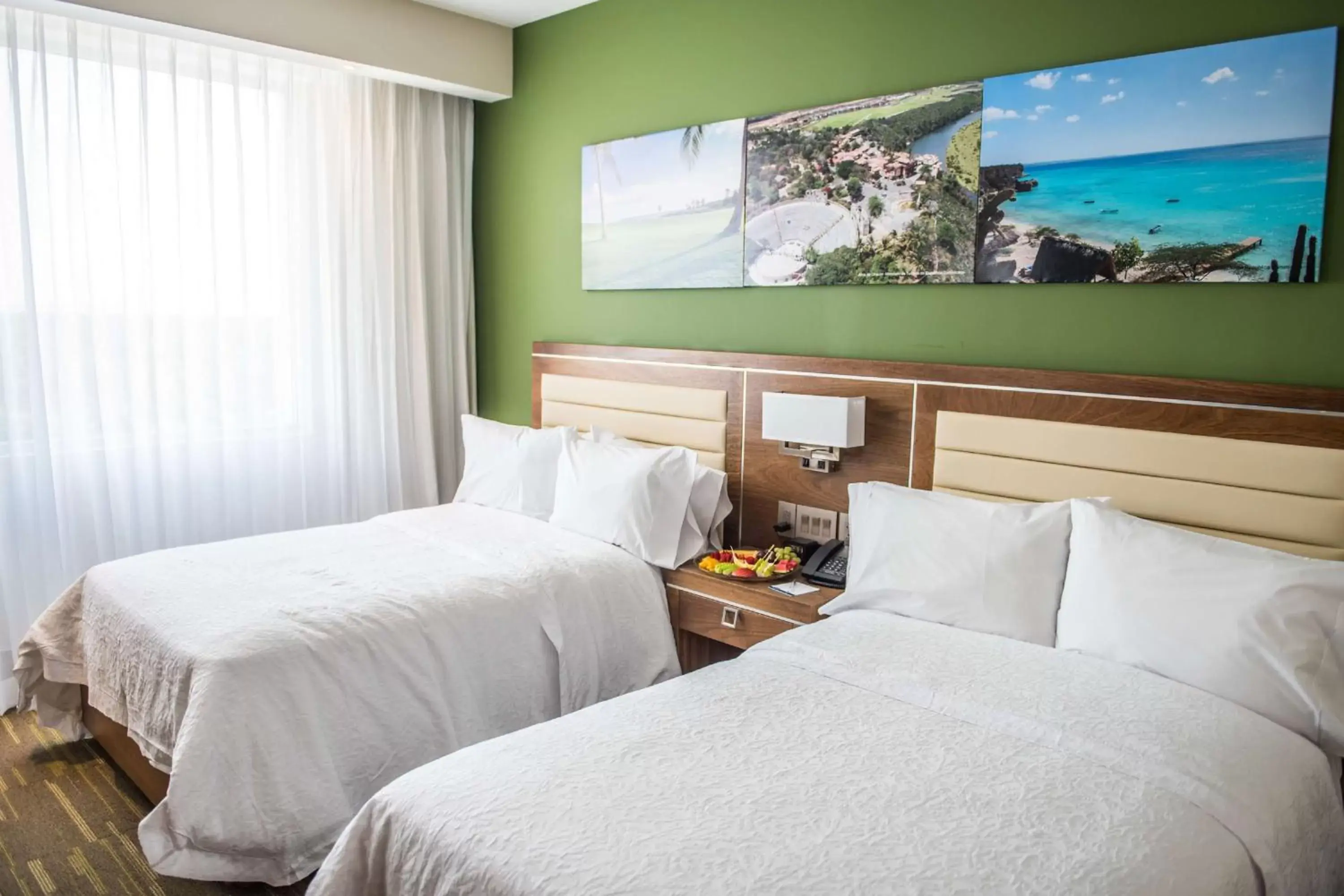 Bed in Hampton By Hilton Santo Domingo Airport