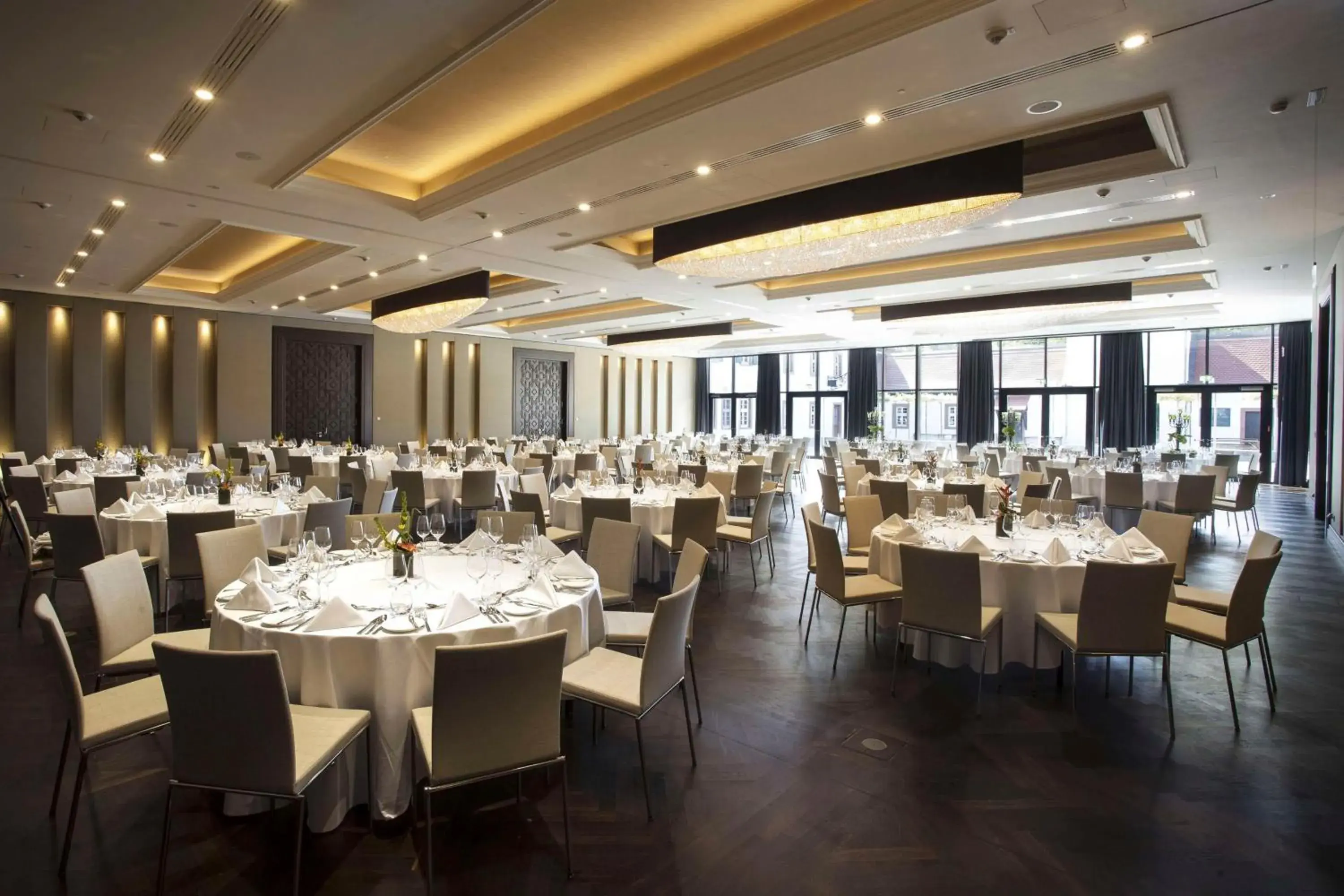 Meeting/conference room, Restaurant/Places to Eat in Kempinski Hotel Frankfurt Gravenbruch