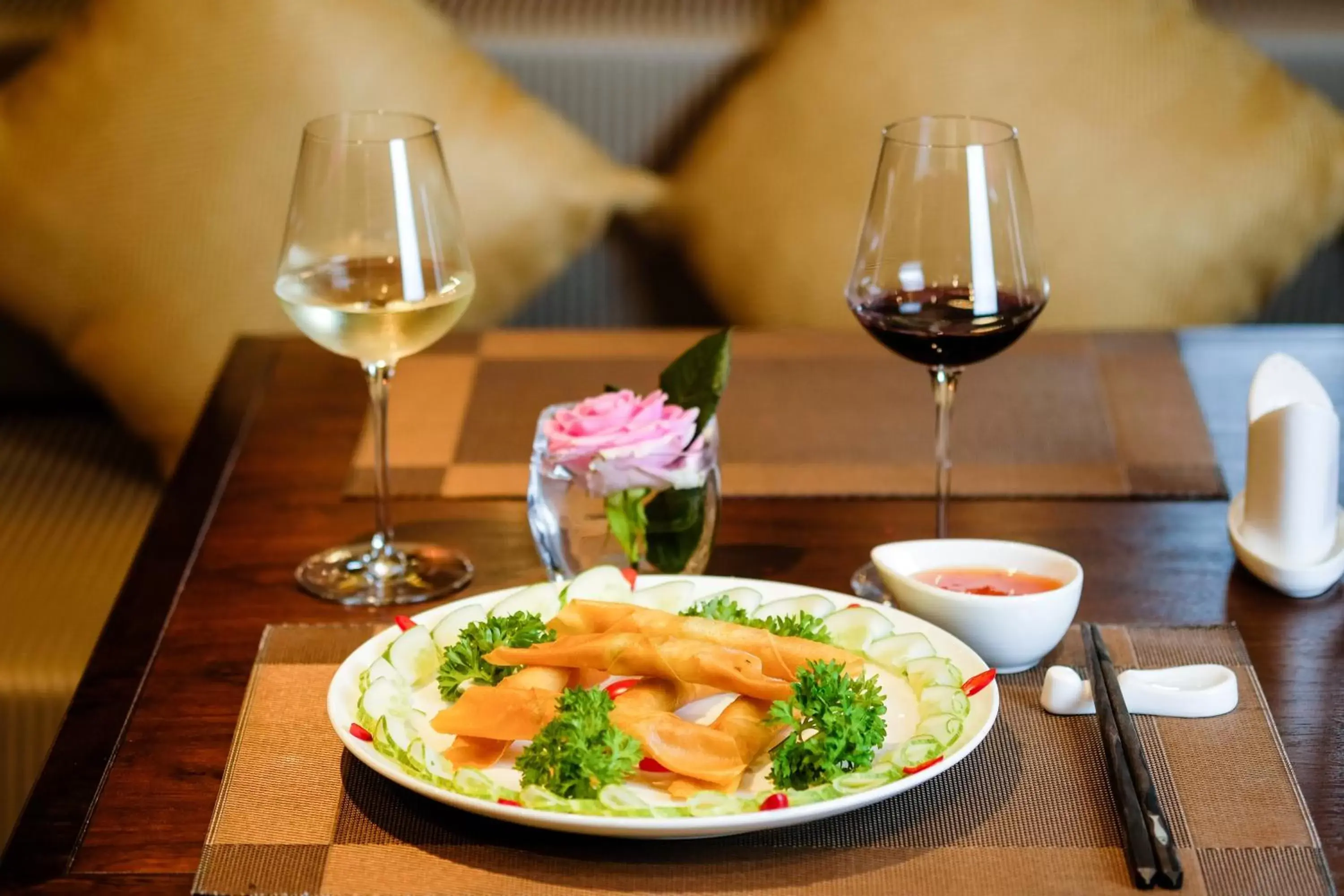 Restaurant/places to eat in Hillary Hanoi Hotel Restaurant/places to eat in Hillary Hanoi Hotel