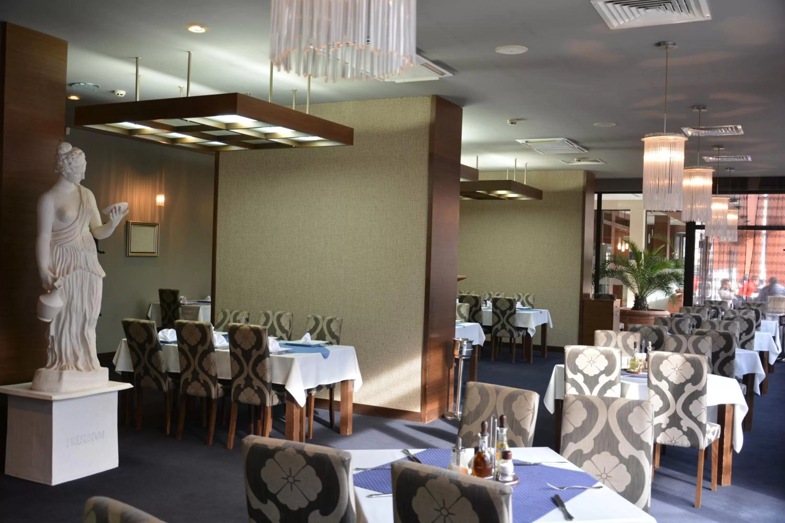 Restaurant/places to eat in Hotel Presidivm Palace