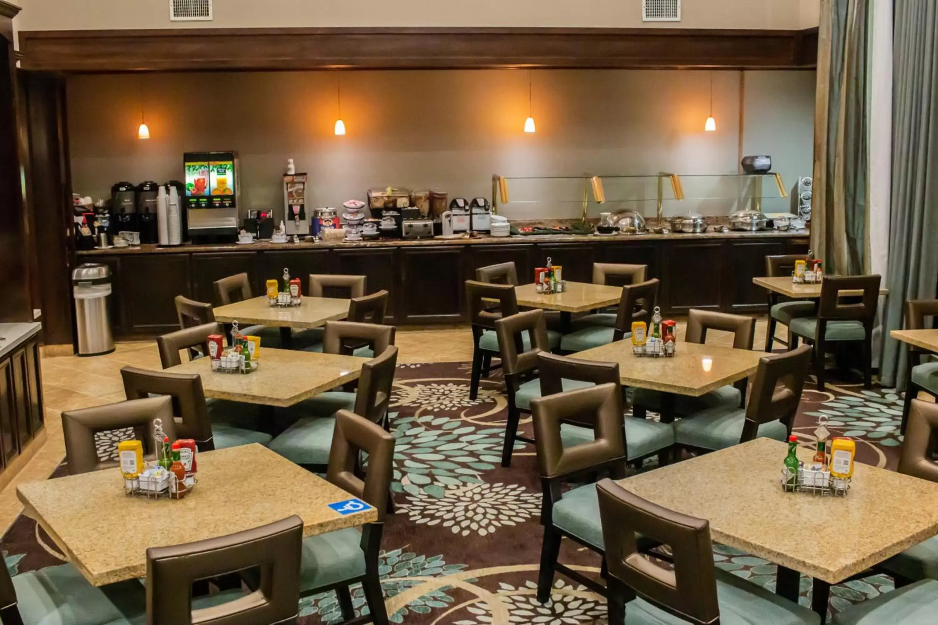 Restaurant/places to eat in Staybridge Suites Silicon Valley - Milpitas by IHG Restaurant/places to eat in Staybridge Suites Silicon Valley - Milpitas by IHG