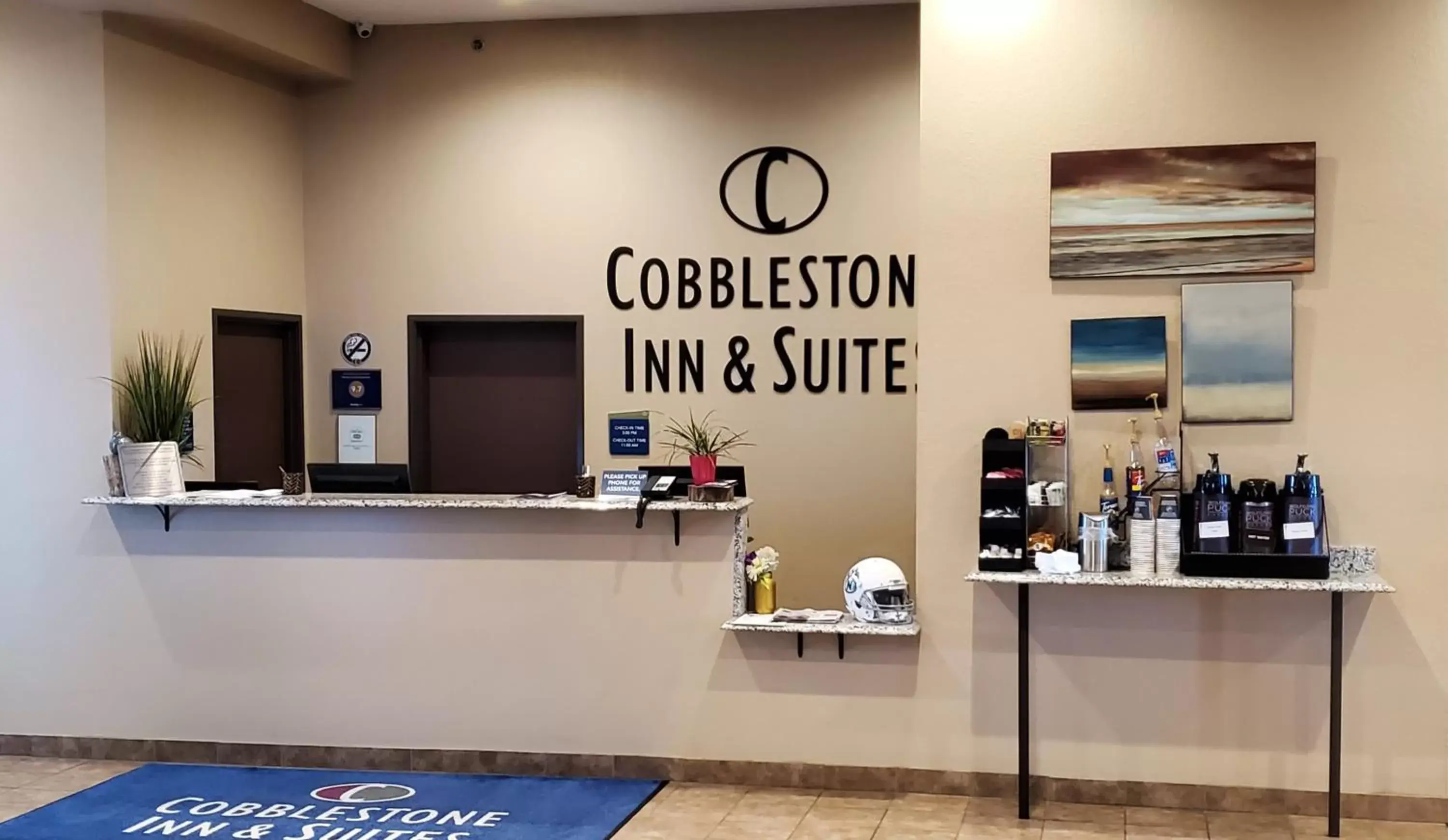 Lobby or reception in Cobblestone Inn & Suites Maryville