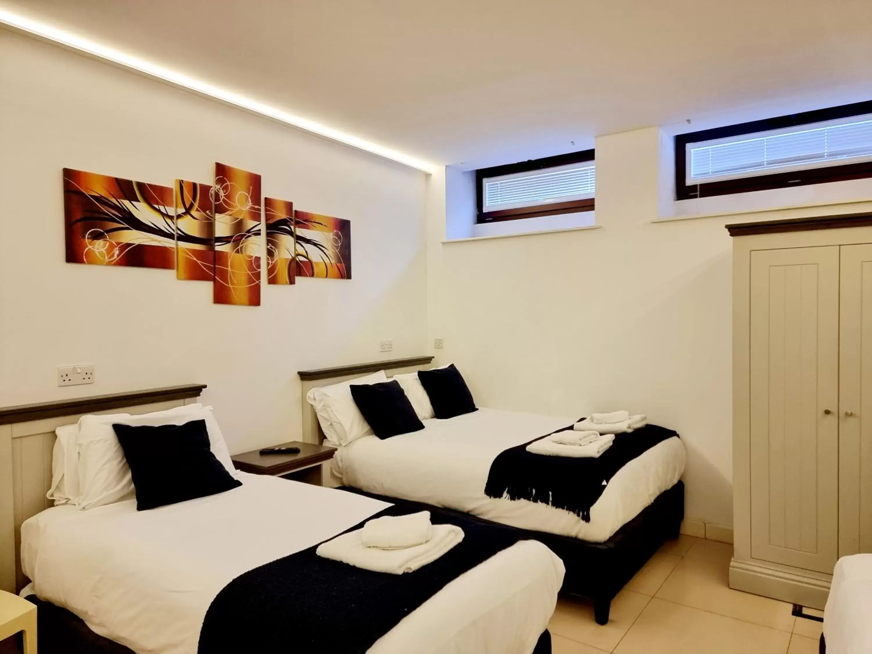 Bed in London Stay Apartments