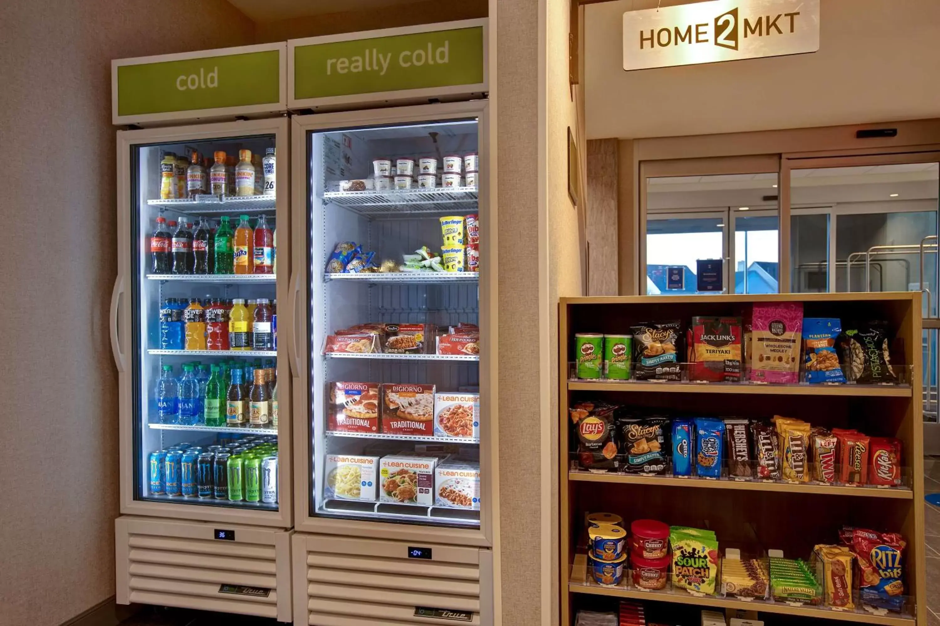 Lobby or reception in Home2 Suites By Hilton Lexington Hamburg Lobby or reception in Home2 Suites By Hilton Lexington Hamburg