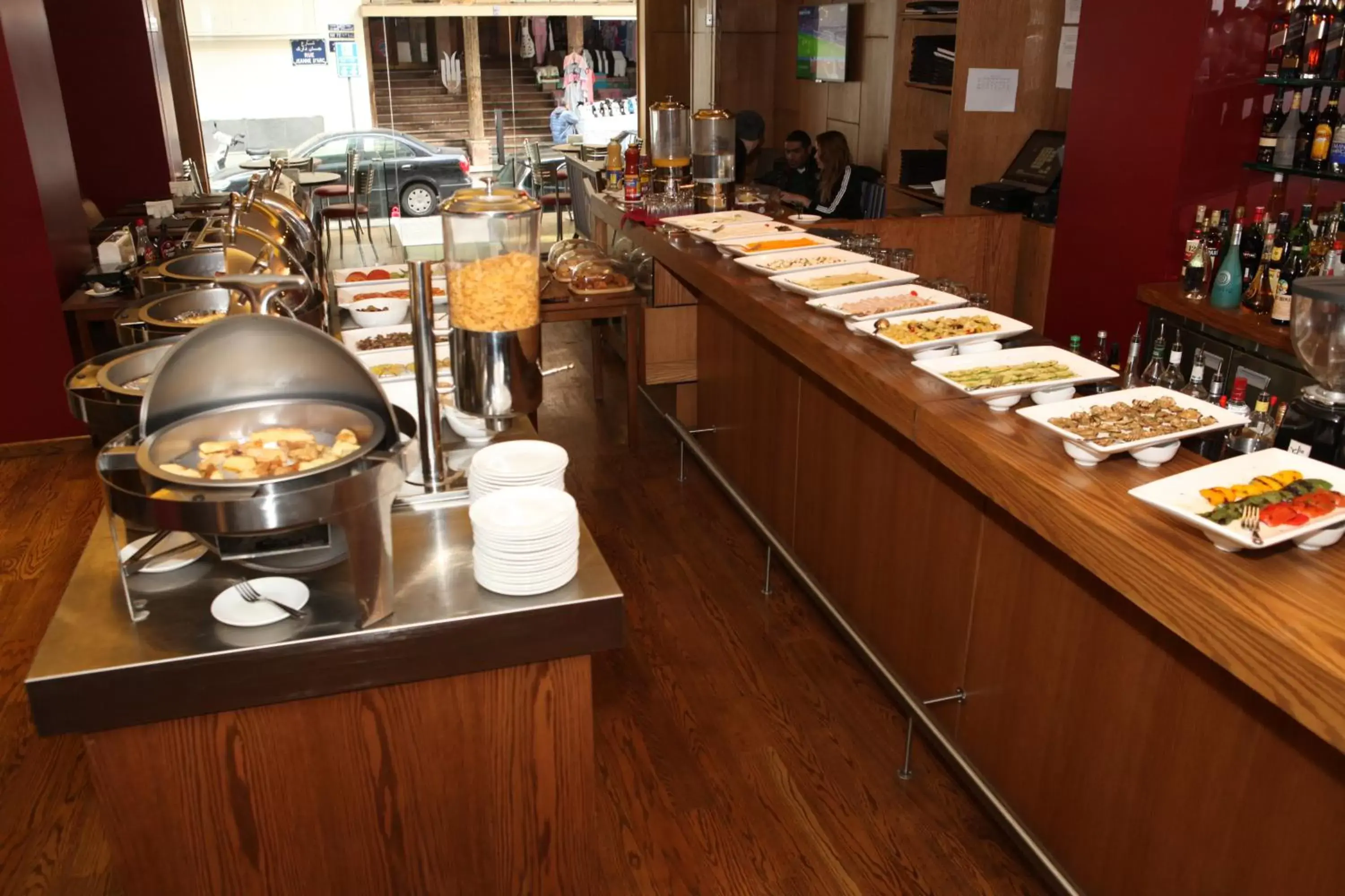 Restaurant/places to eat in The J Hotel & Spa Restaurant/places to eat in The J Hotel & Spa