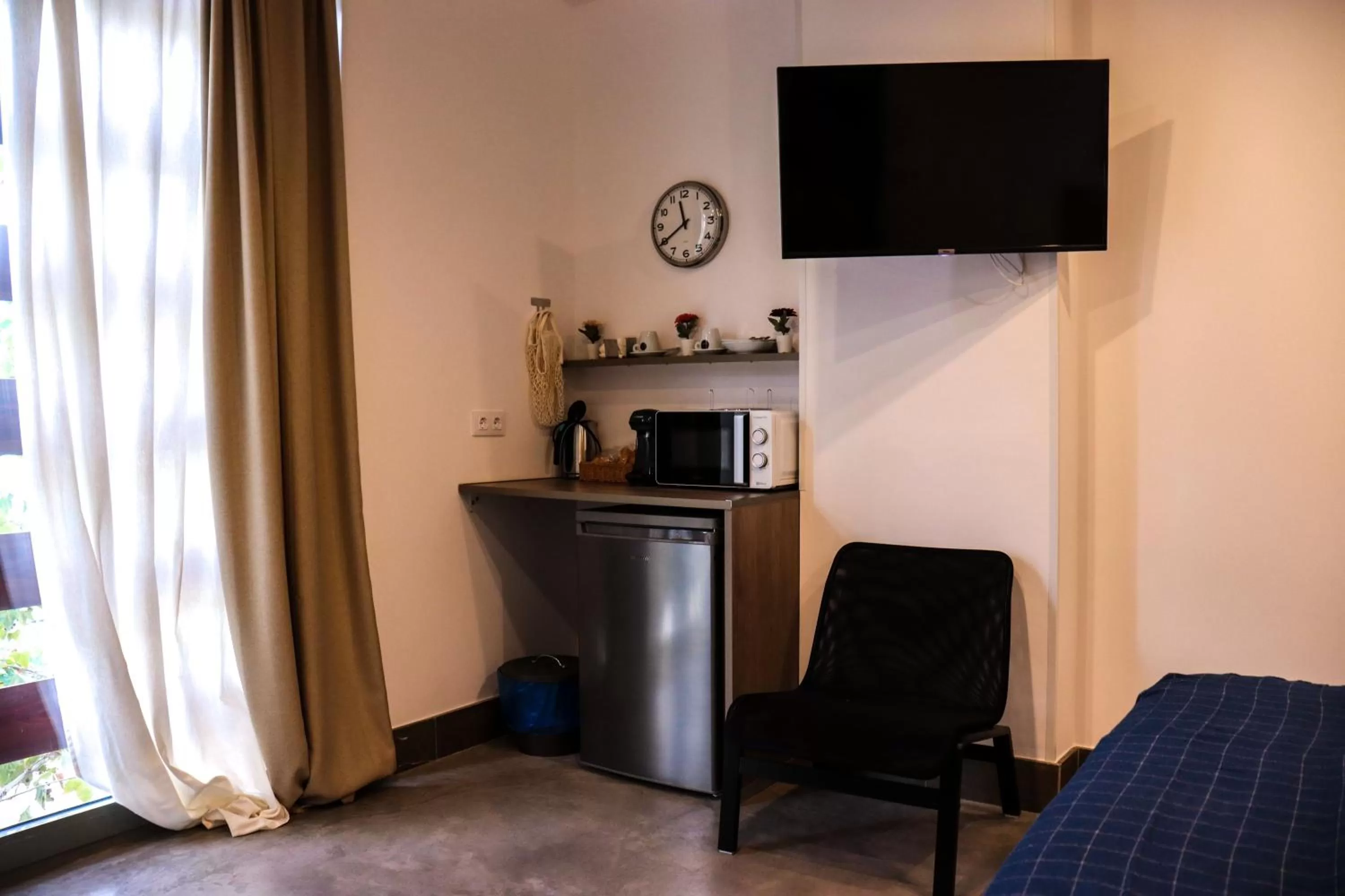 Photo of the whole room, Bed in Urban House Siurot 33