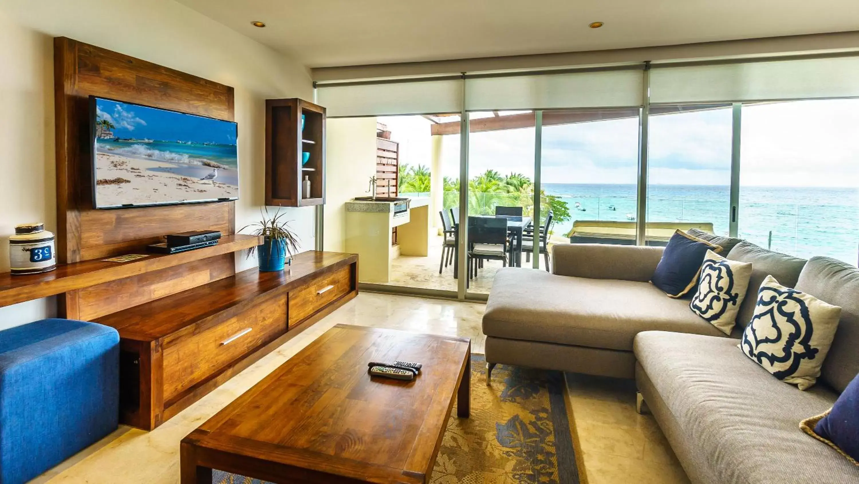 Day, Seating Area in The Elements Oceanfront & Beachside Condo Hotel