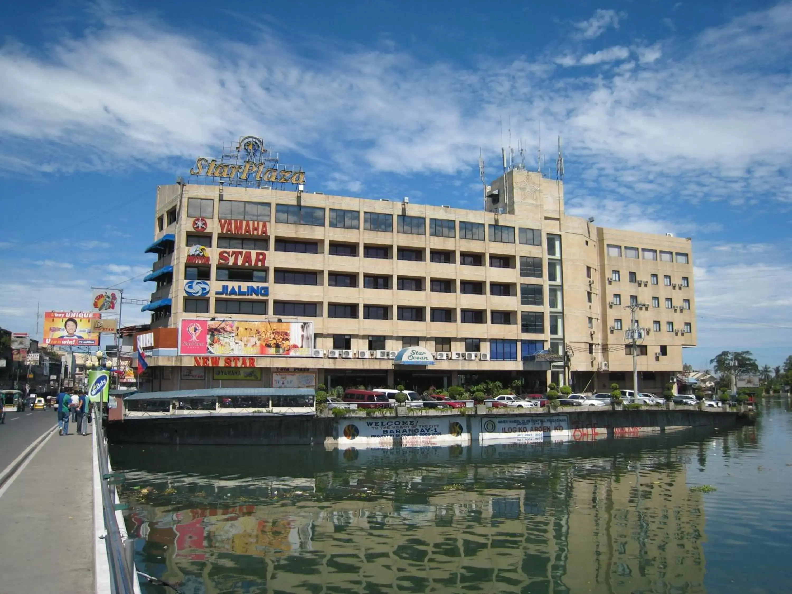 Property Building in Star Plaza Hotel