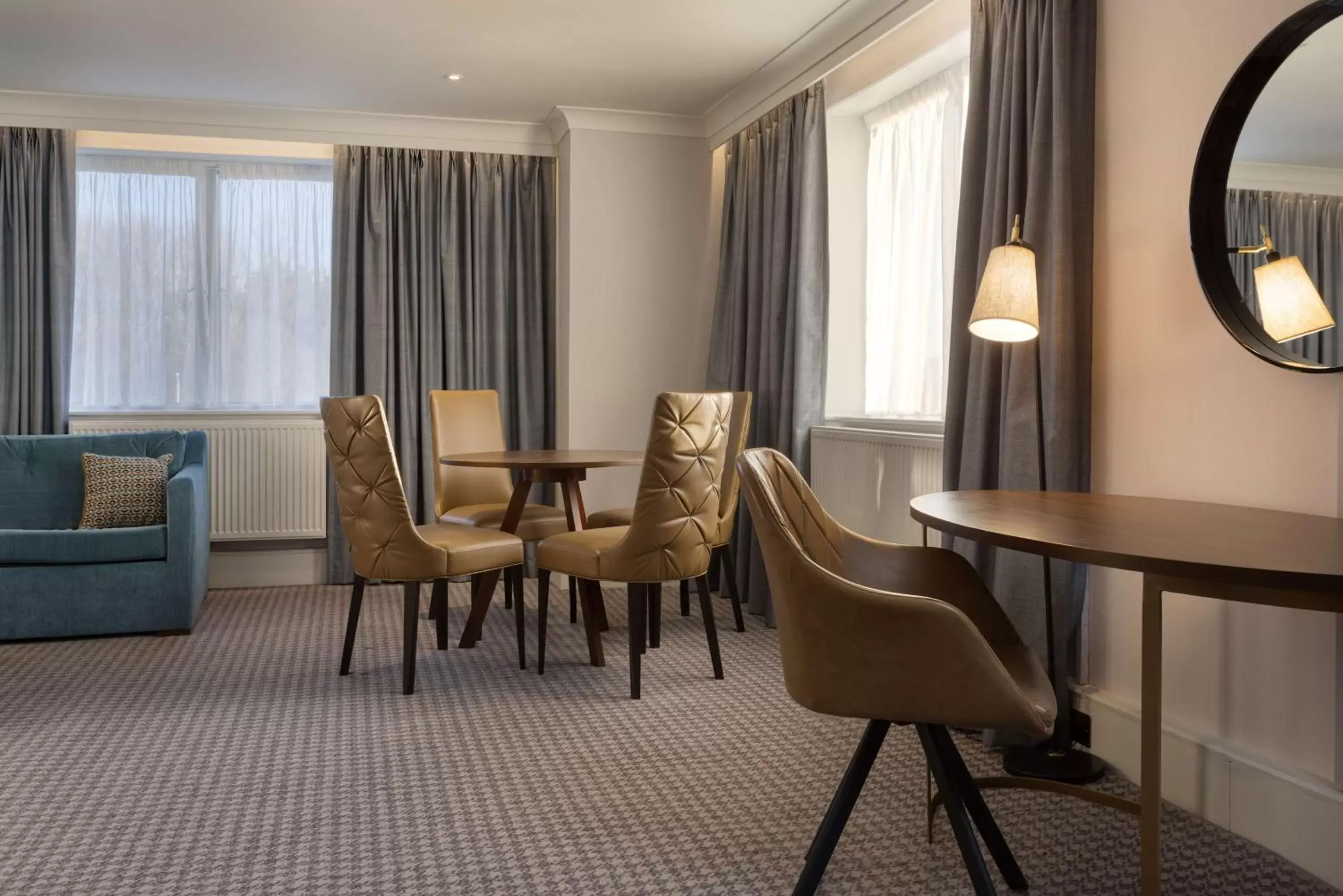 Living room, Seating Area in DoubleTree by Hilton Stoke-on-Trent, United Kingdom