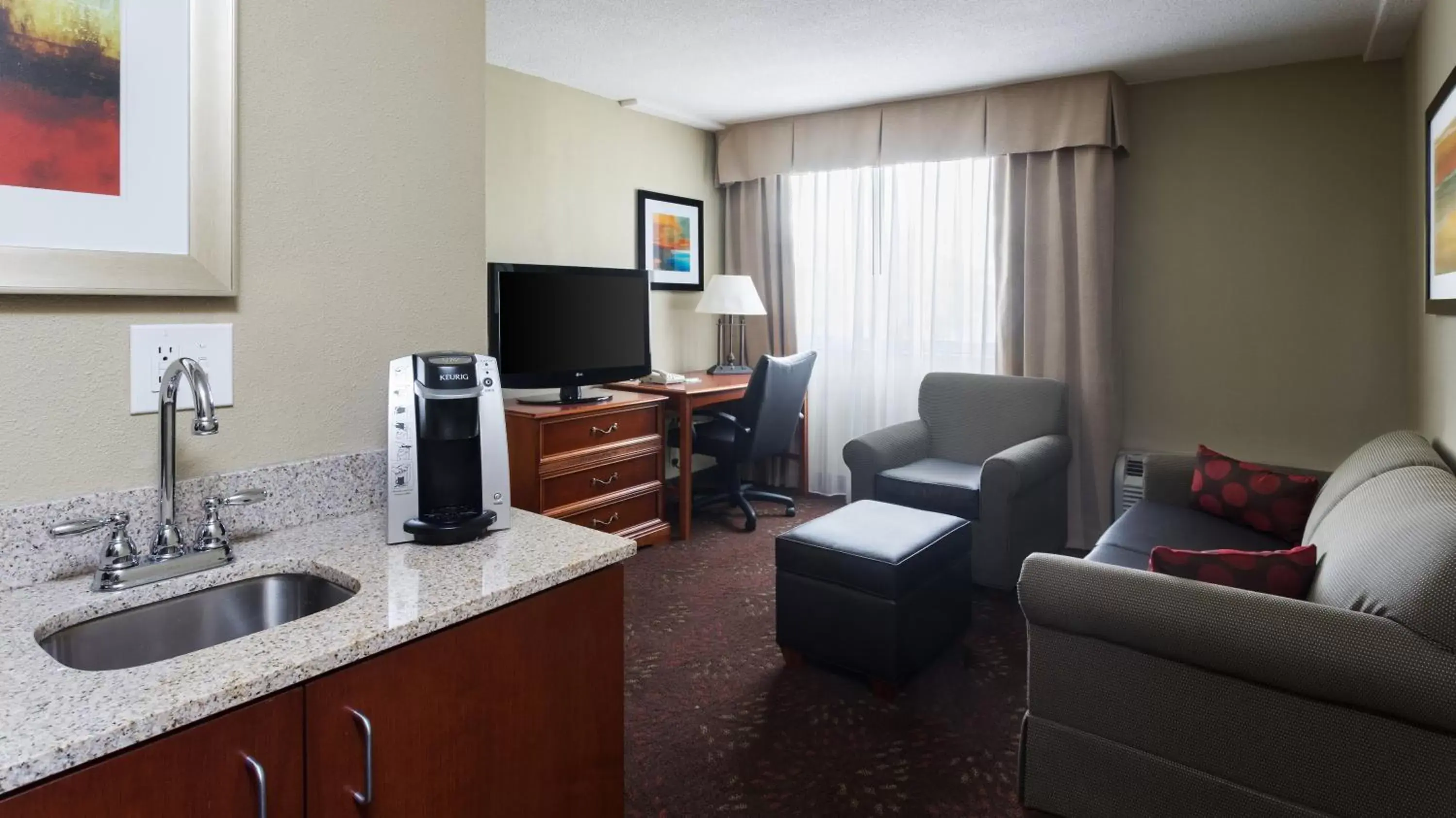 Photo of the whole room in Holiday Inn Cincinnati-Riverfront, an IHG Hotel