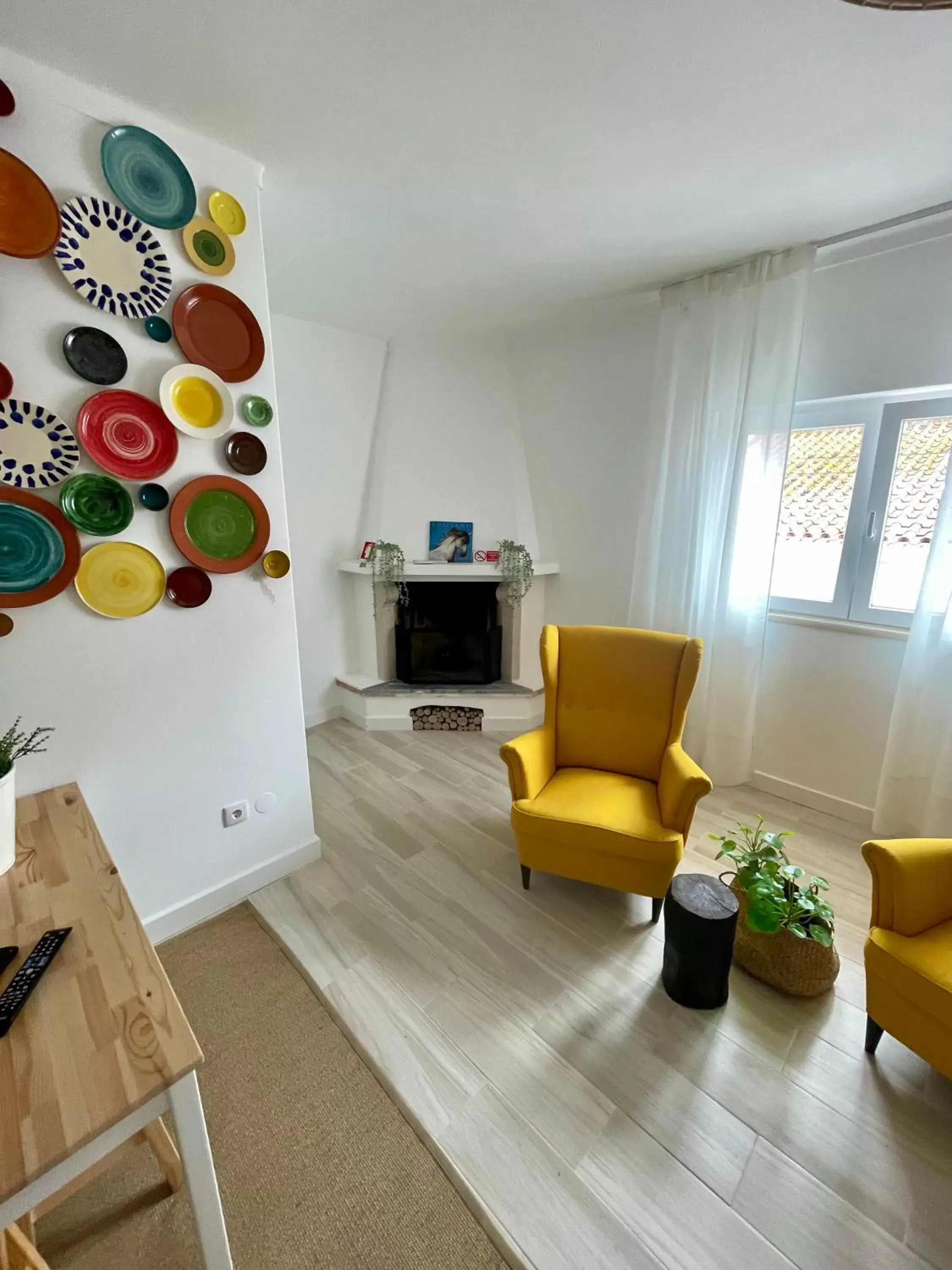 Living room, Seating Area in Galagana Charm House