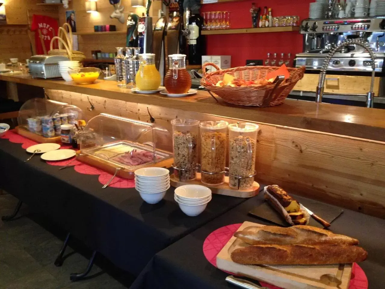 Buffet breakfast, Food in Chalet Hotel Régina