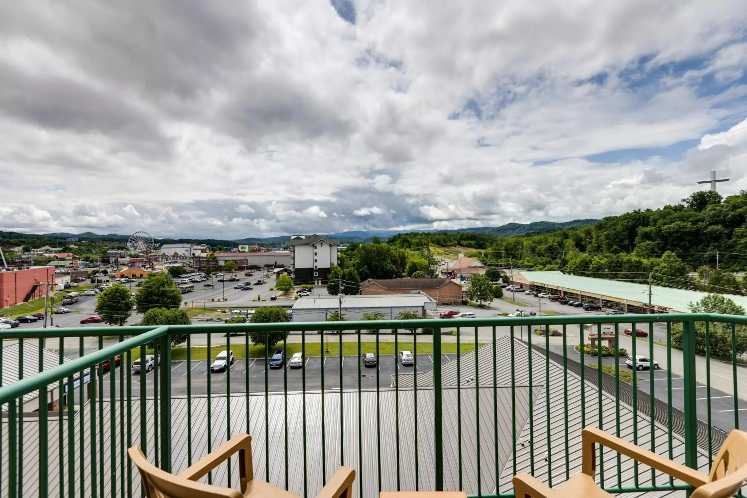 Balcony/Terrace in Park Grove Inn