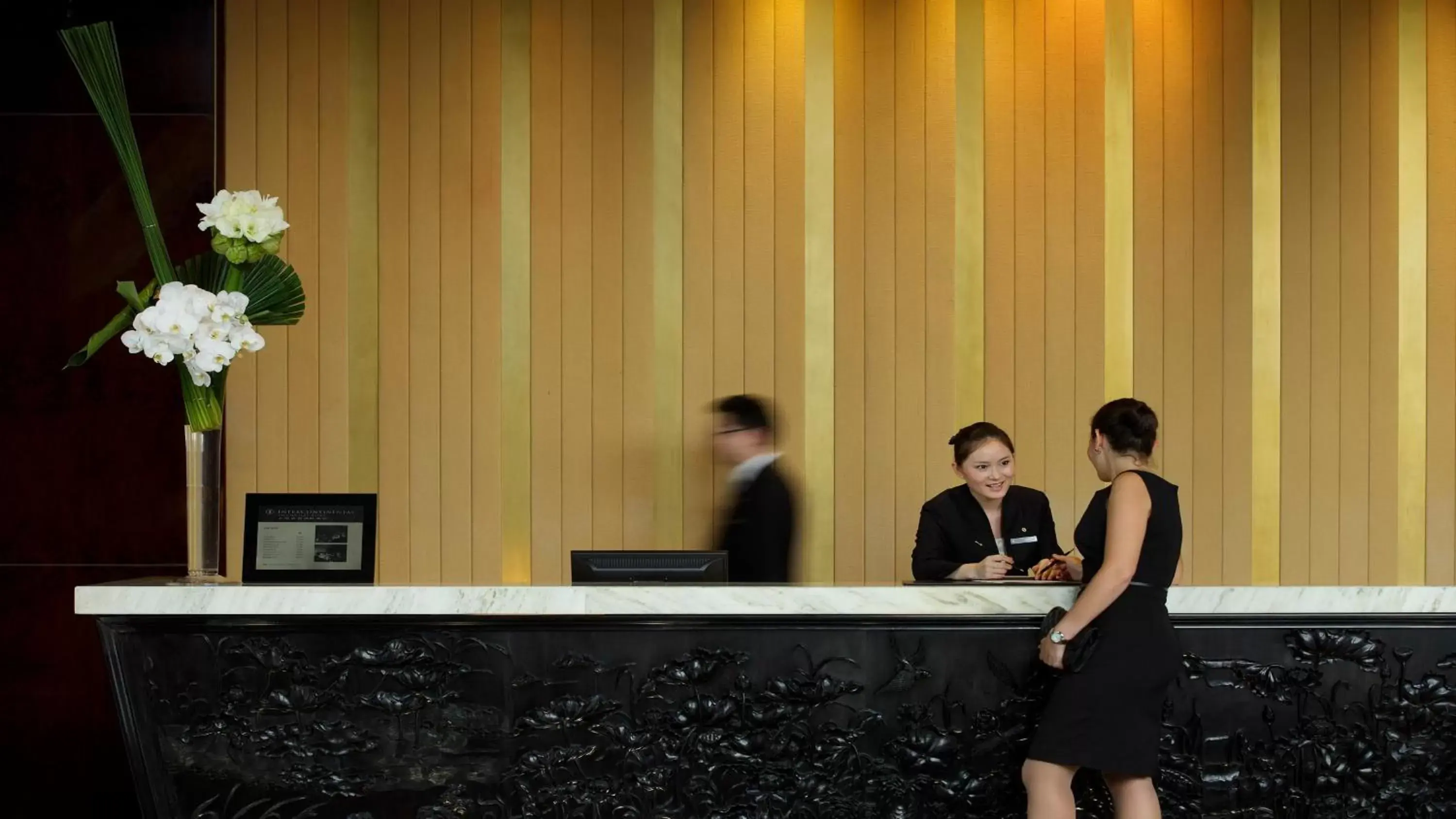 Property building in InterContinental Shanghai Jing' An by IHG Property building in InterContinental Shanghai Jing' An by IHG
