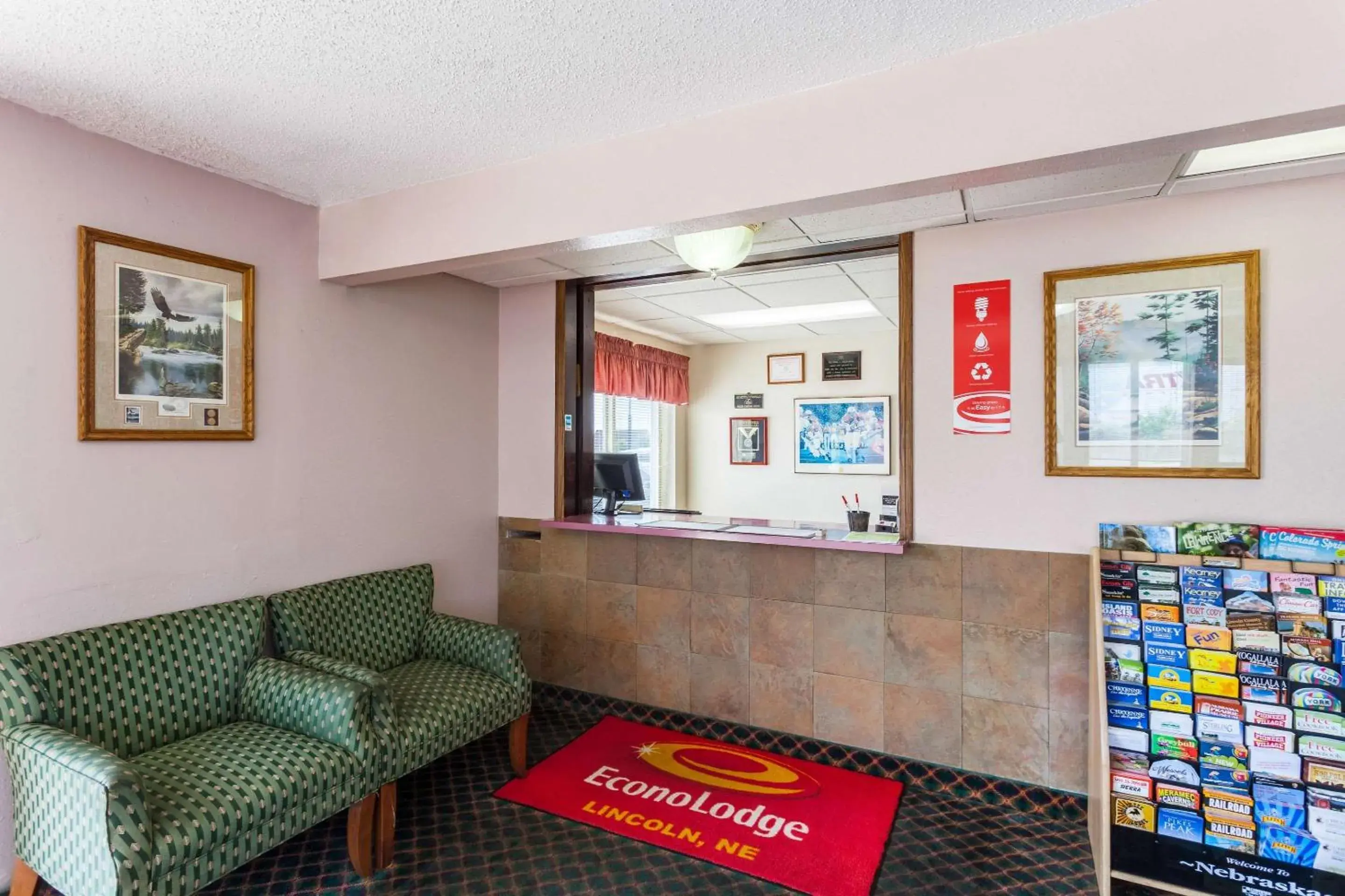 Lobby or reception in Econo Lodge Lincoln Lobby or reception in Econo Lodge Lincoln