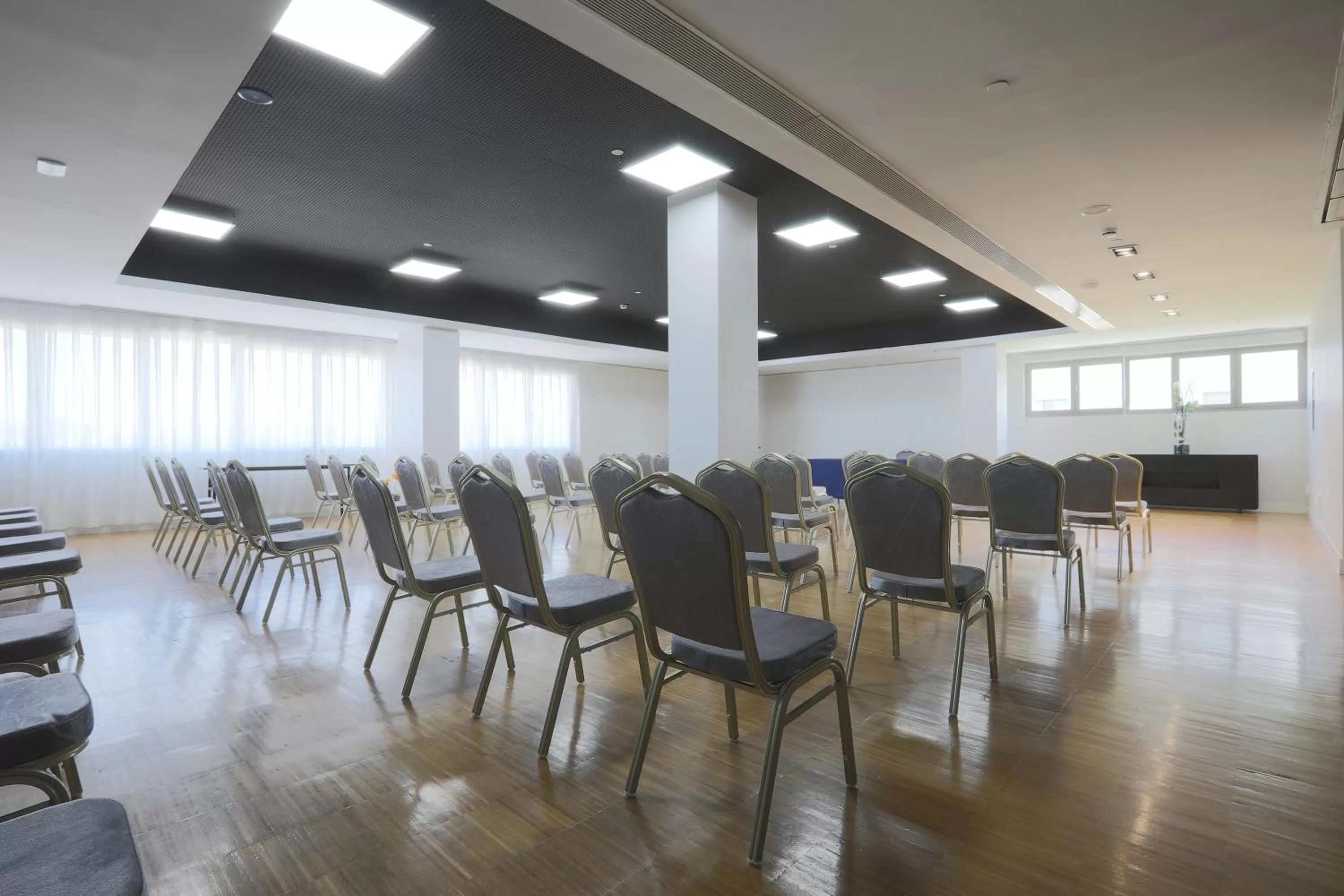 Property building in Hotel Villa Odon