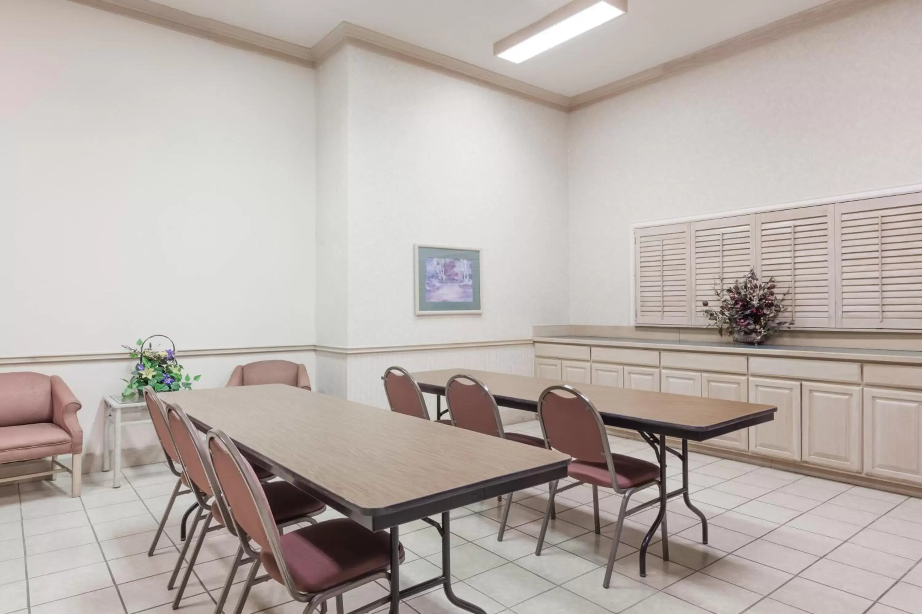 Meeting/conference room in Super 8 by Wyndham Jasper TX