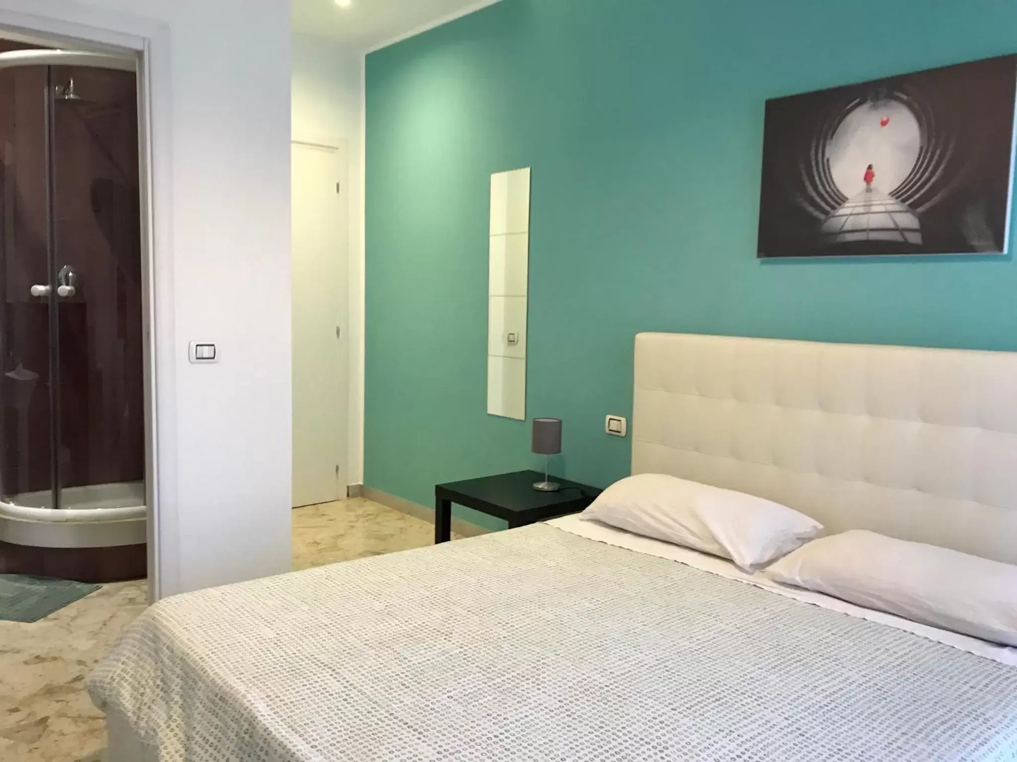 Bed in ROOM 110 BARI -guesthouse-