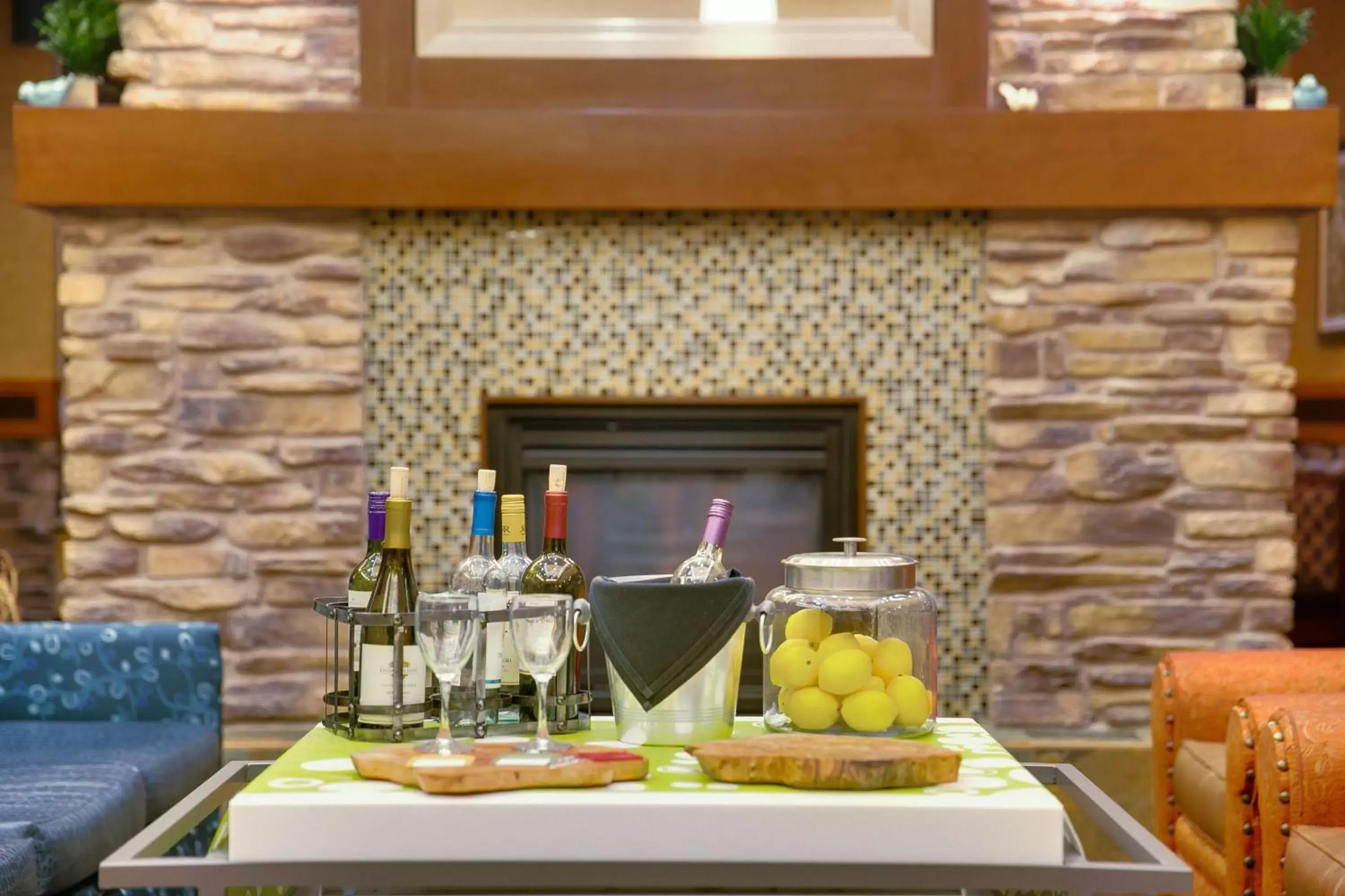 Lobby or reception in Hilton Garden Inn Fort Worth Medical Center