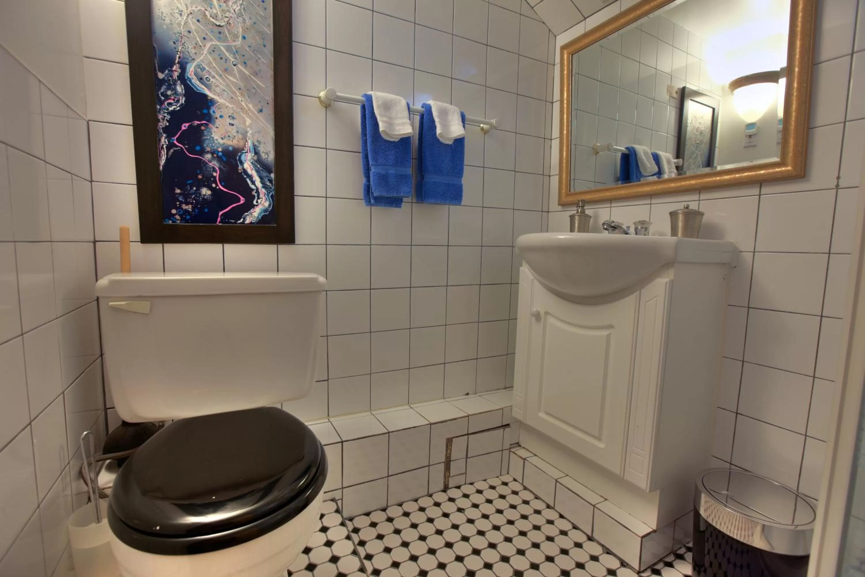 Bathroom in La Loggia Art B&B