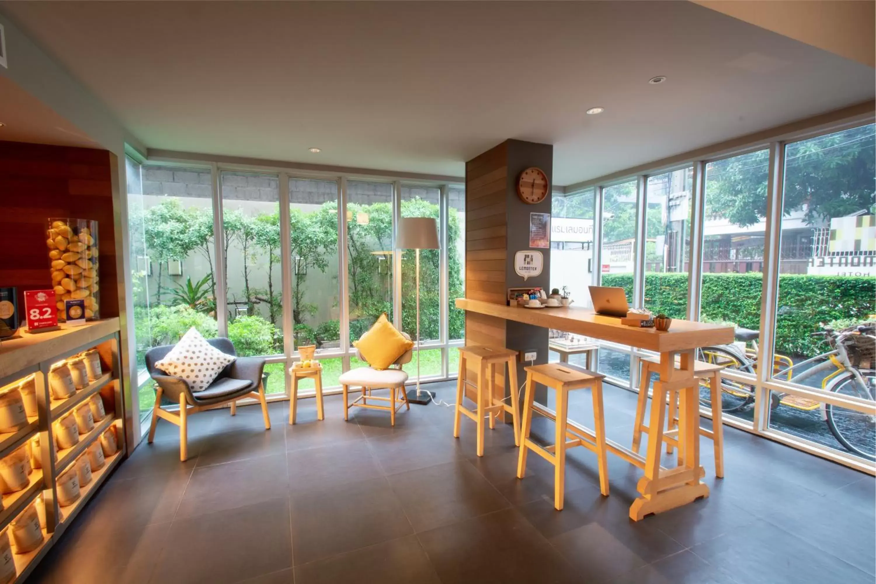 Lobby or reception in Lemontea Hotel Bangkok Lobby or reception in Lemontea Hotel Bangkok