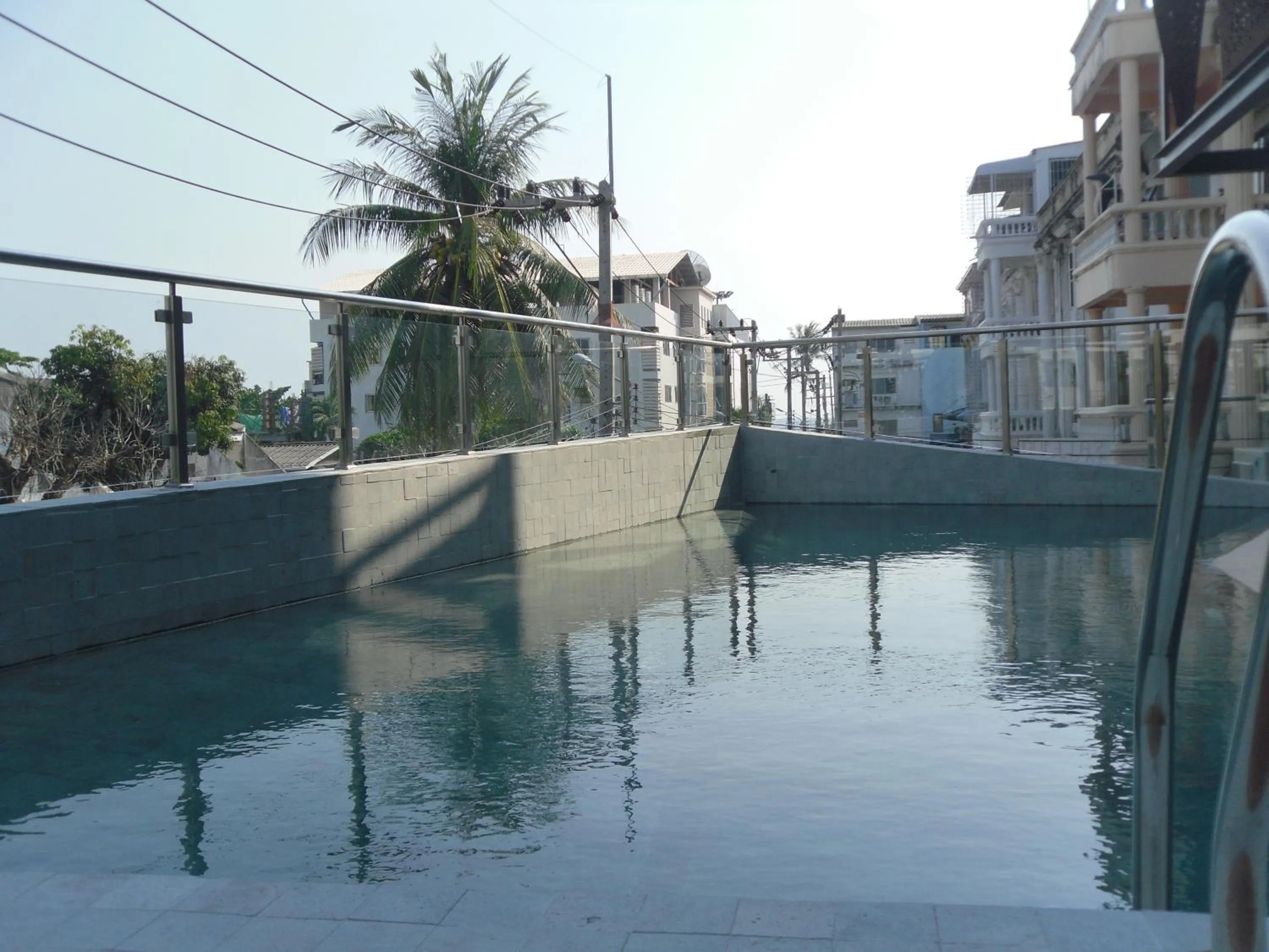 Swimming pool in Sea Crest by Jomtien