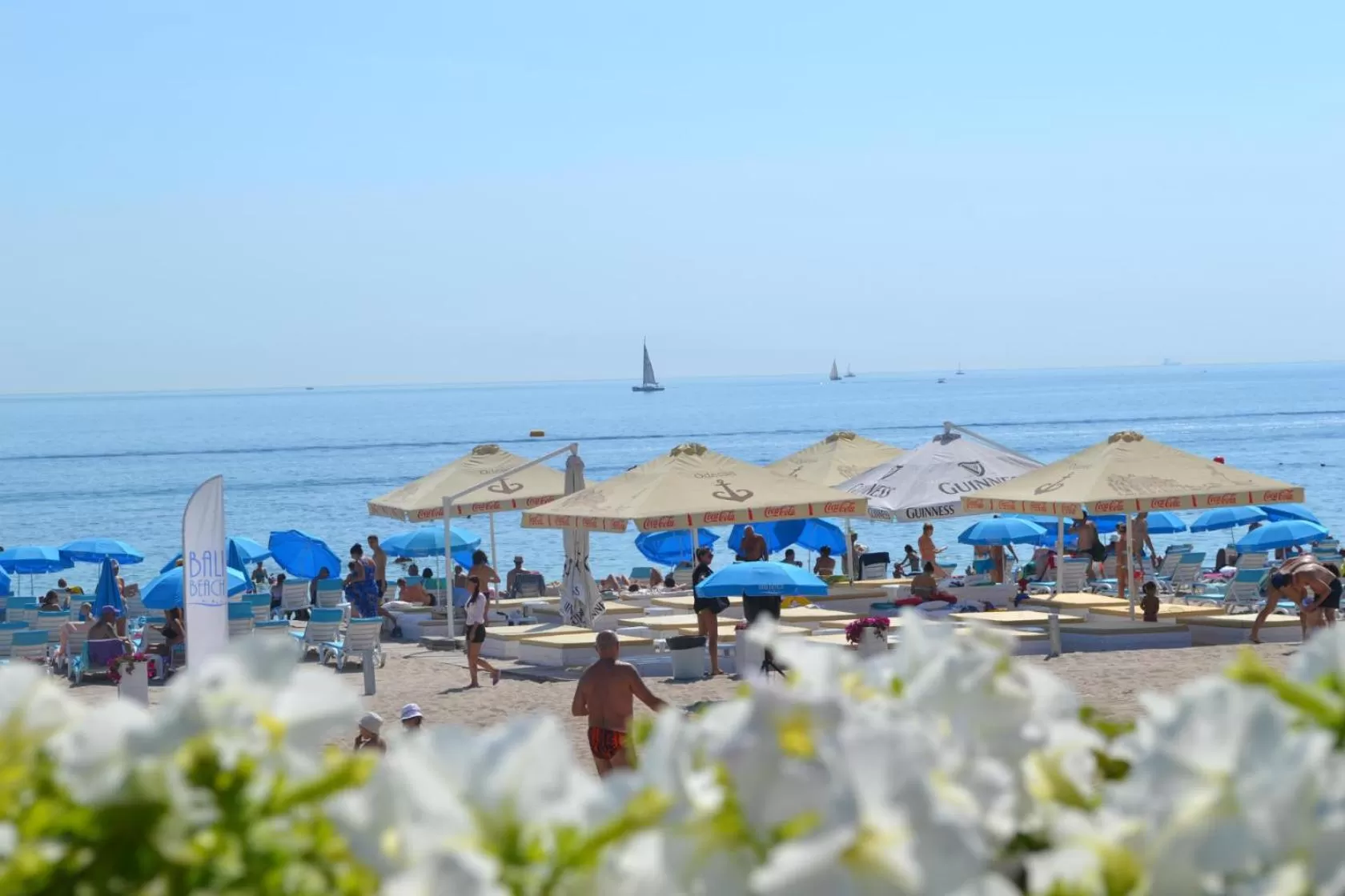 Restaurant/places to eat in Shalanda