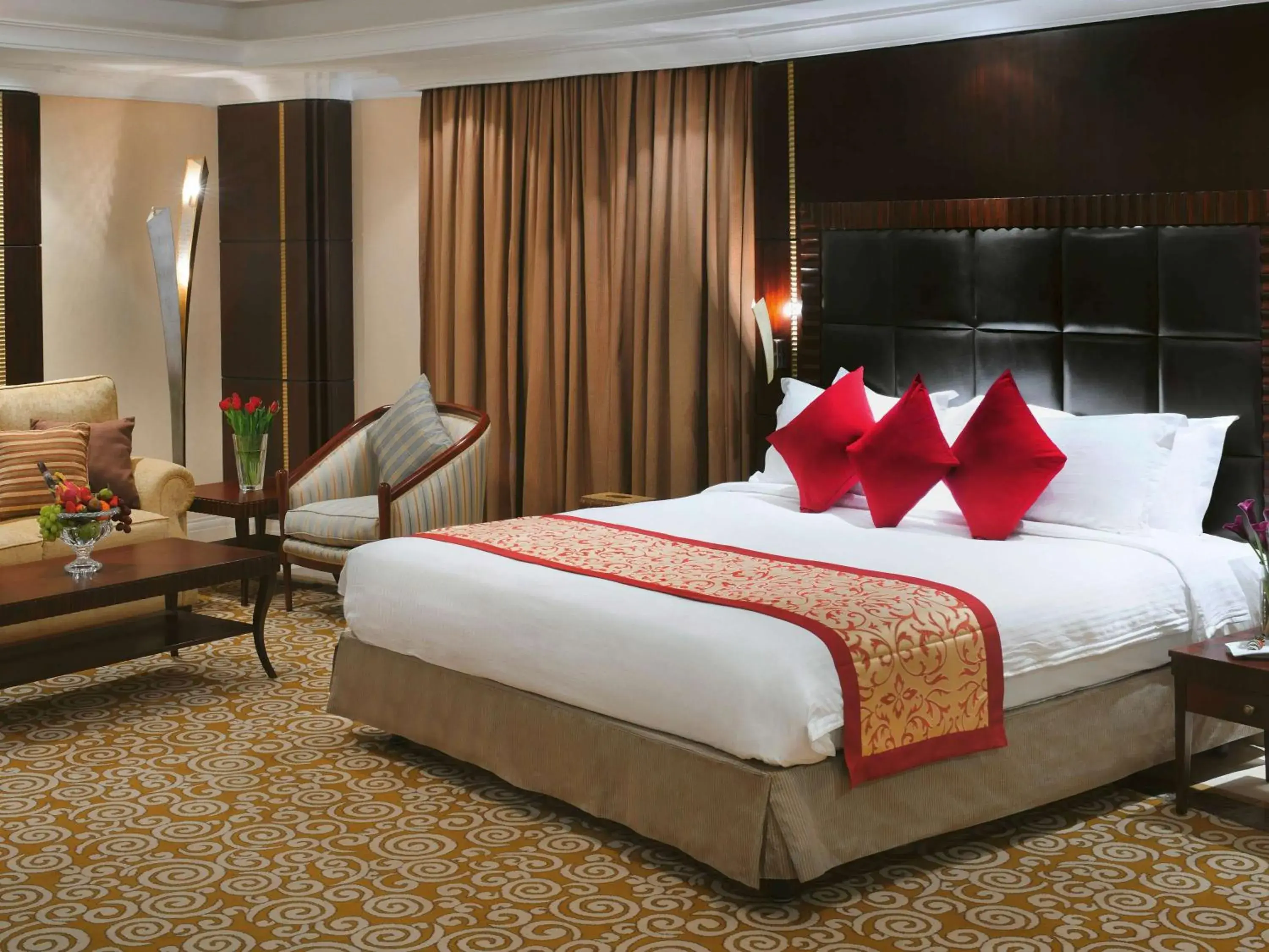 Photo of the whole room, Bed in Movenpick Hotel Qassim