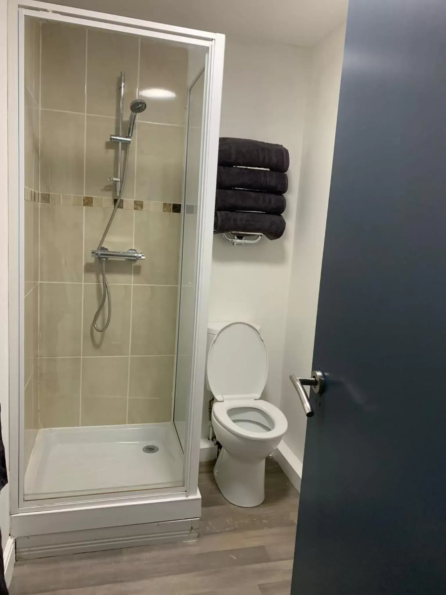Shower, Bathroom in The Prince Alfred