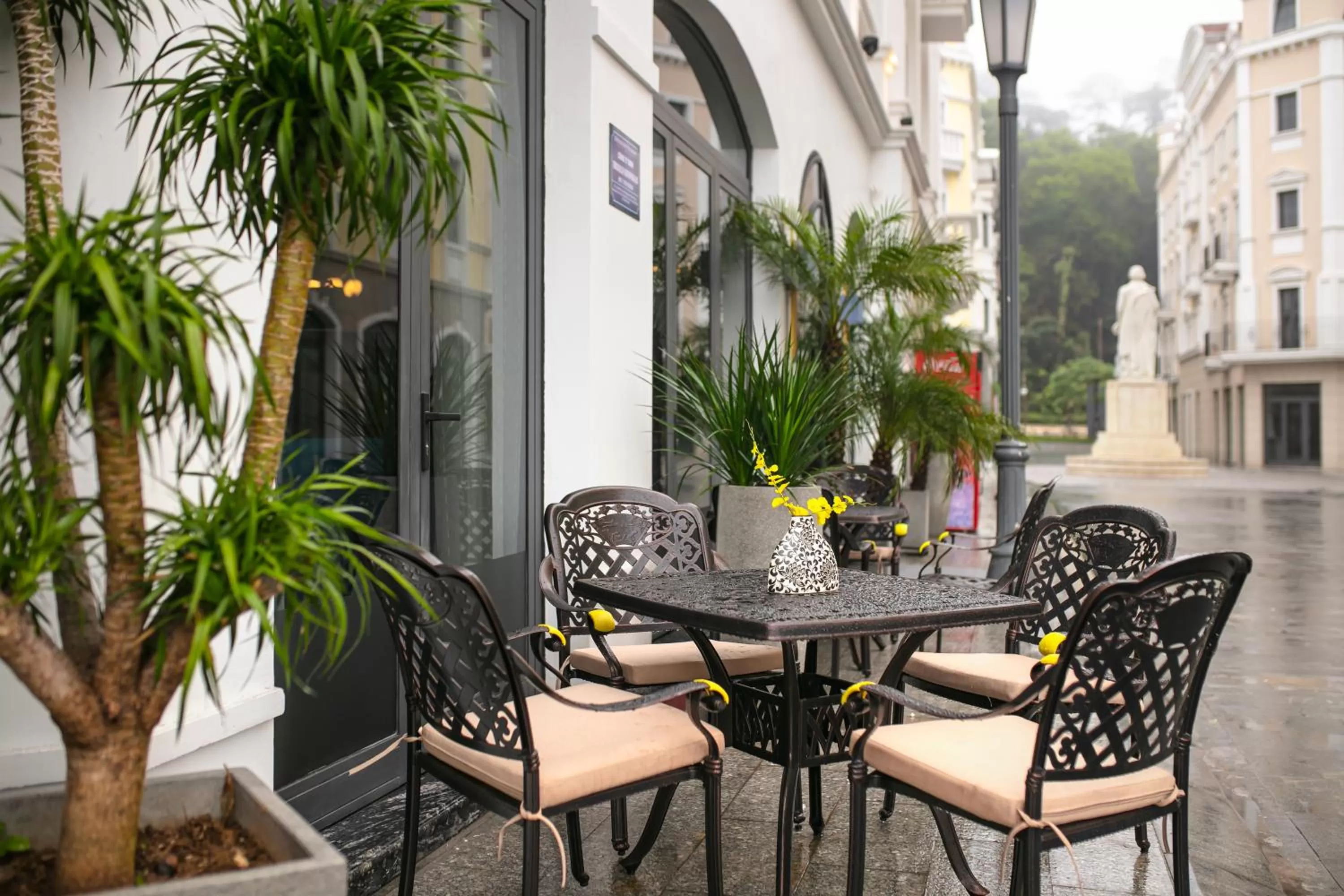 Balcony/Terrace in The Secret HaLong