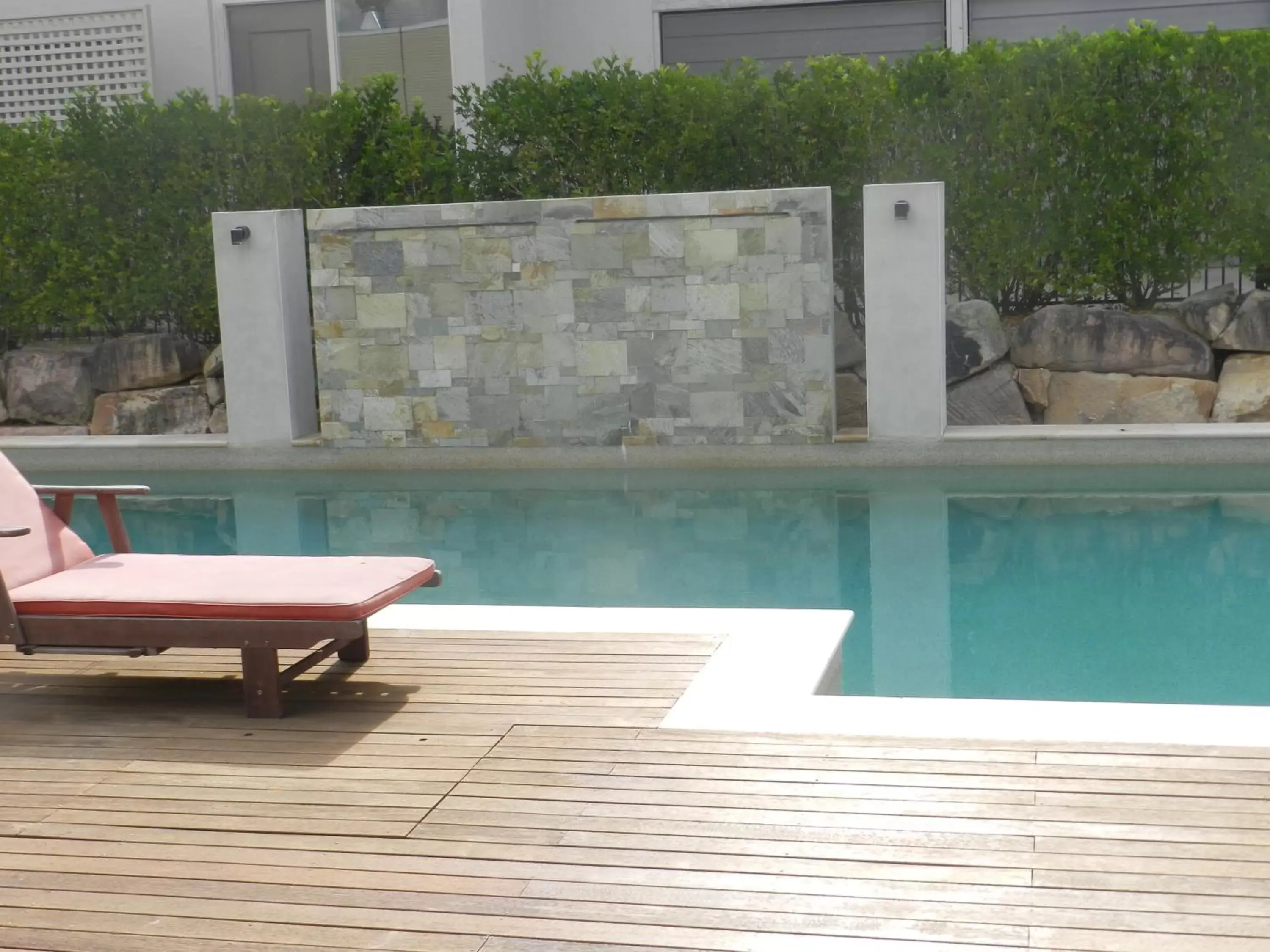 Swimming pool in Shangri-La Gardens Swimming pool in Shangri-La Gardens