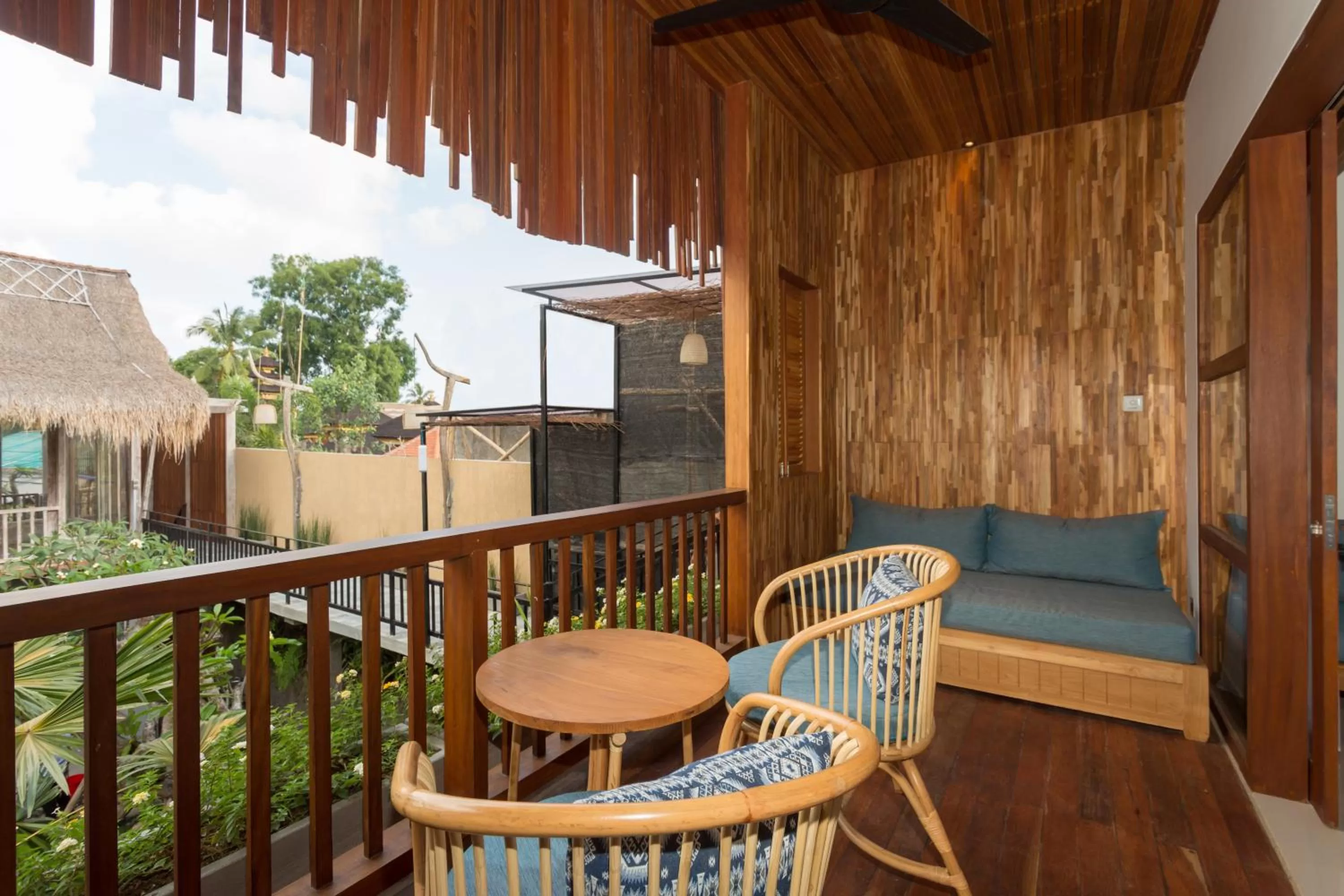 Balcony/Terrace in Bije Boutique & Gallery