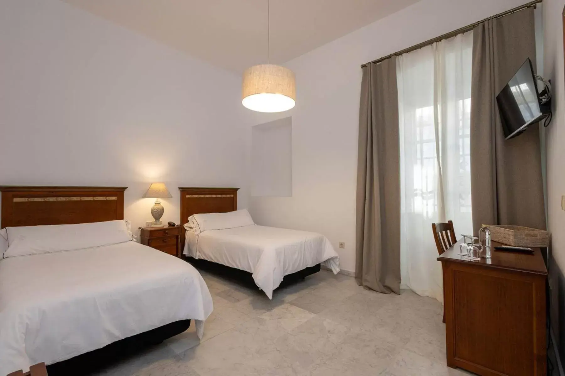 Bedroom, Bed in Tugasa Medina Sidonia
