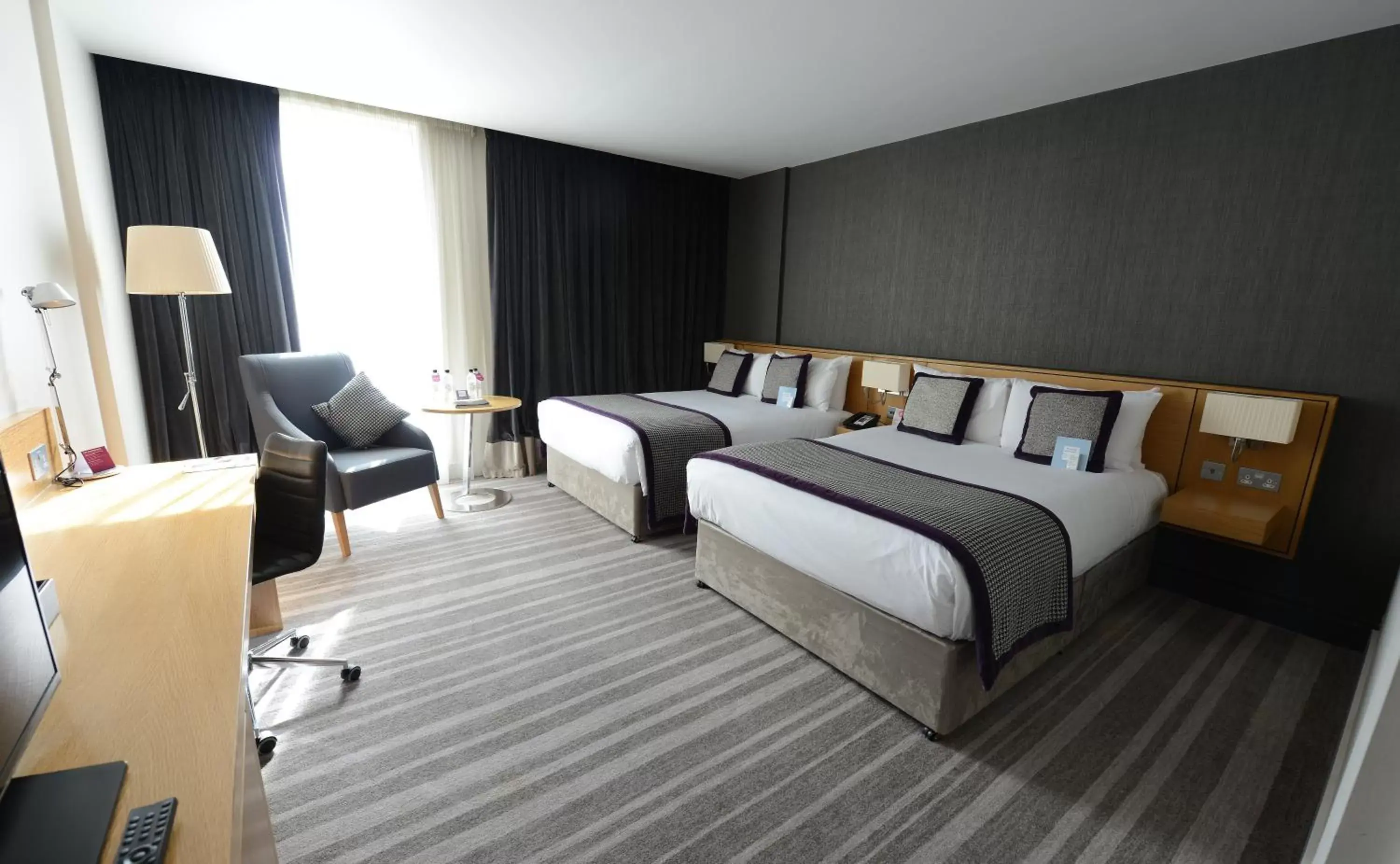 Photo of the whole room, Bed in Crowne Plaza Newcastle - Stephenson Quarter, an IHG Hotel