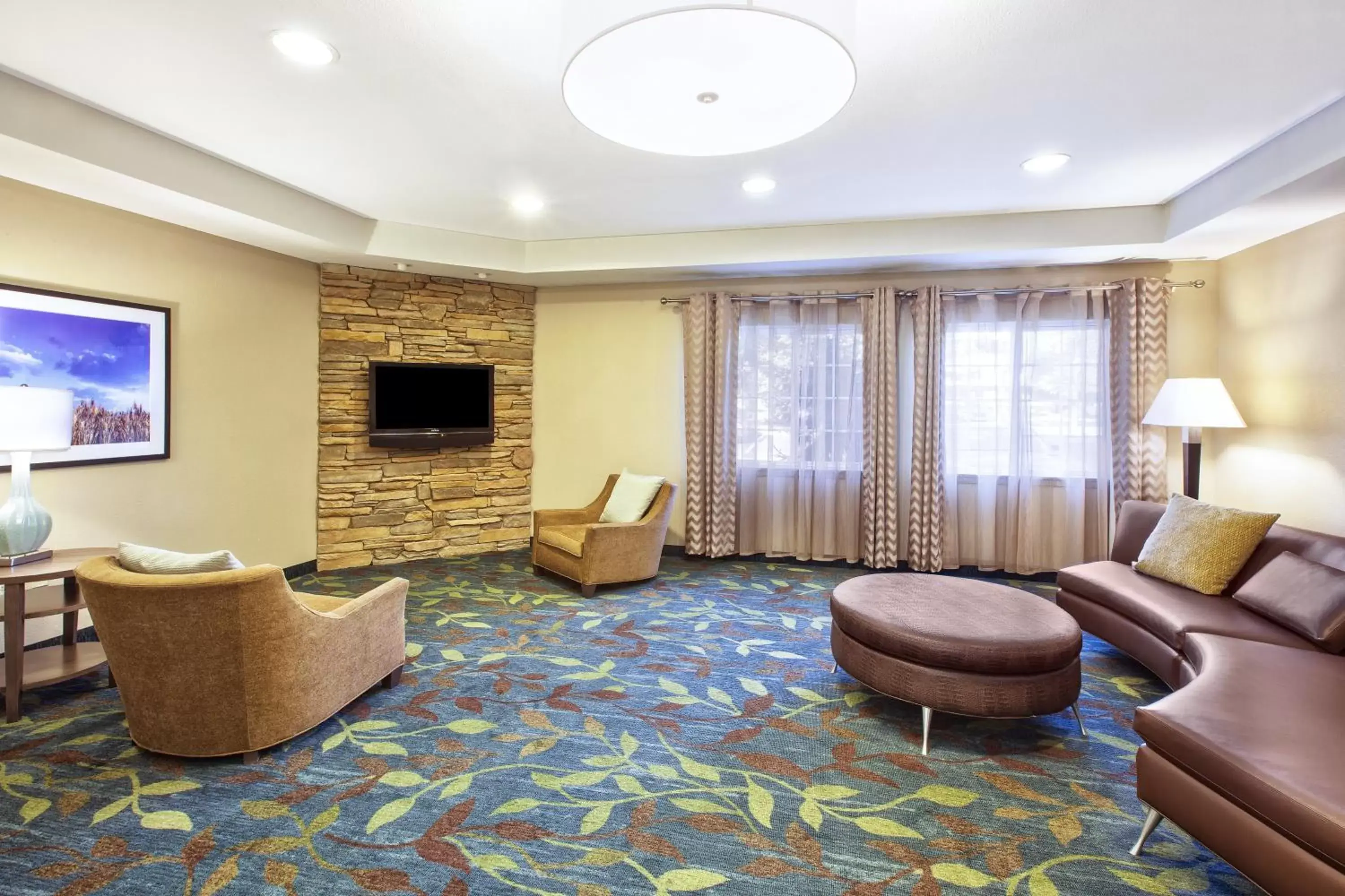 Property building, Seating Area in Candlewood Suites Indianapolis Airport, an IHG Hotel