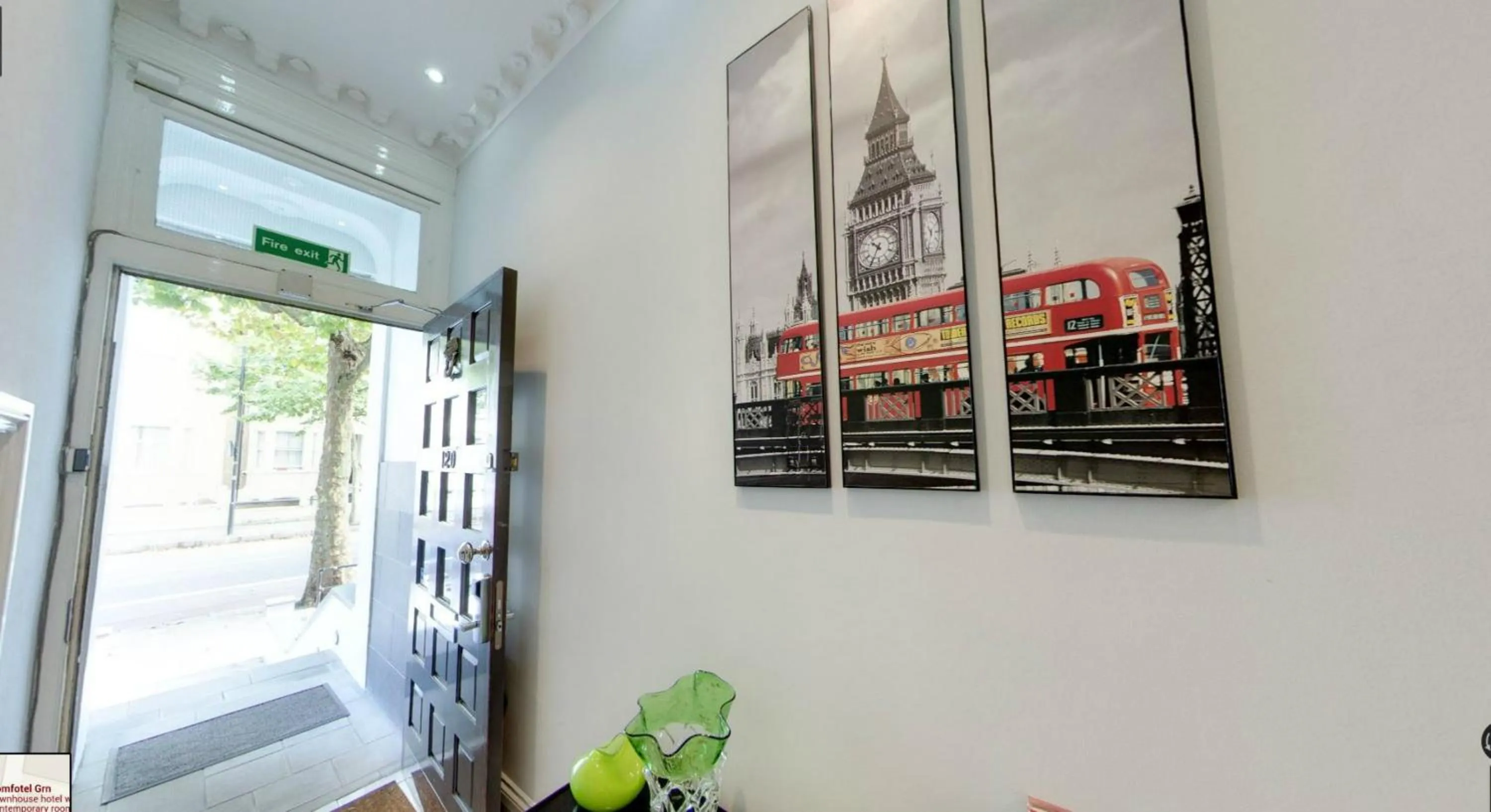 Facade/entrance in Comfotel GRN