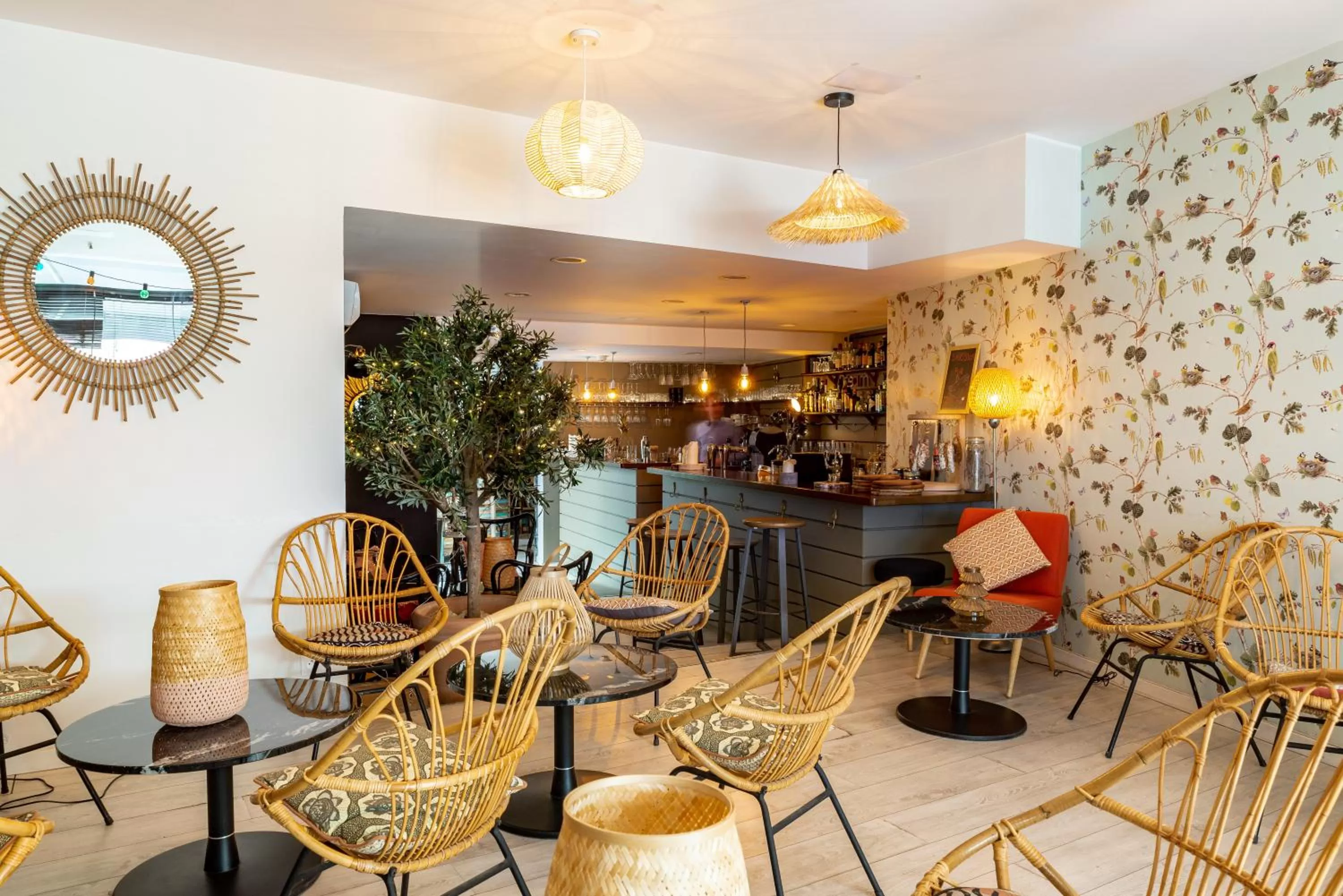 Nearby landmark in Hôtel Central