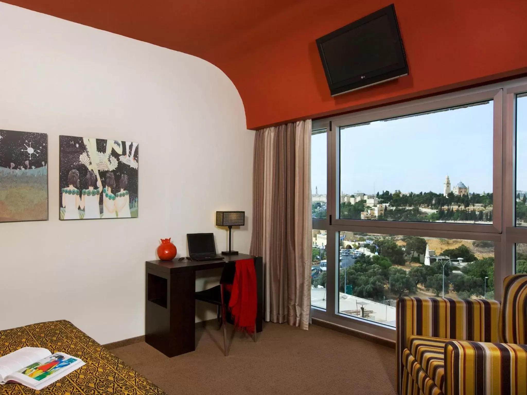 TV and multimedia, TV/Entertainment Center in Dan Boutique Hotel Jerusalem