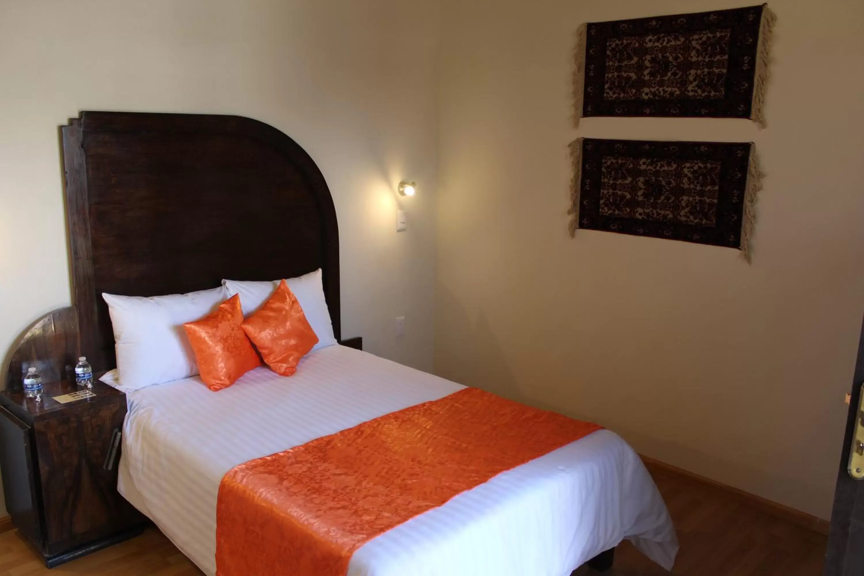 Bedroom, Bed in Casa Hotel Aroma 406