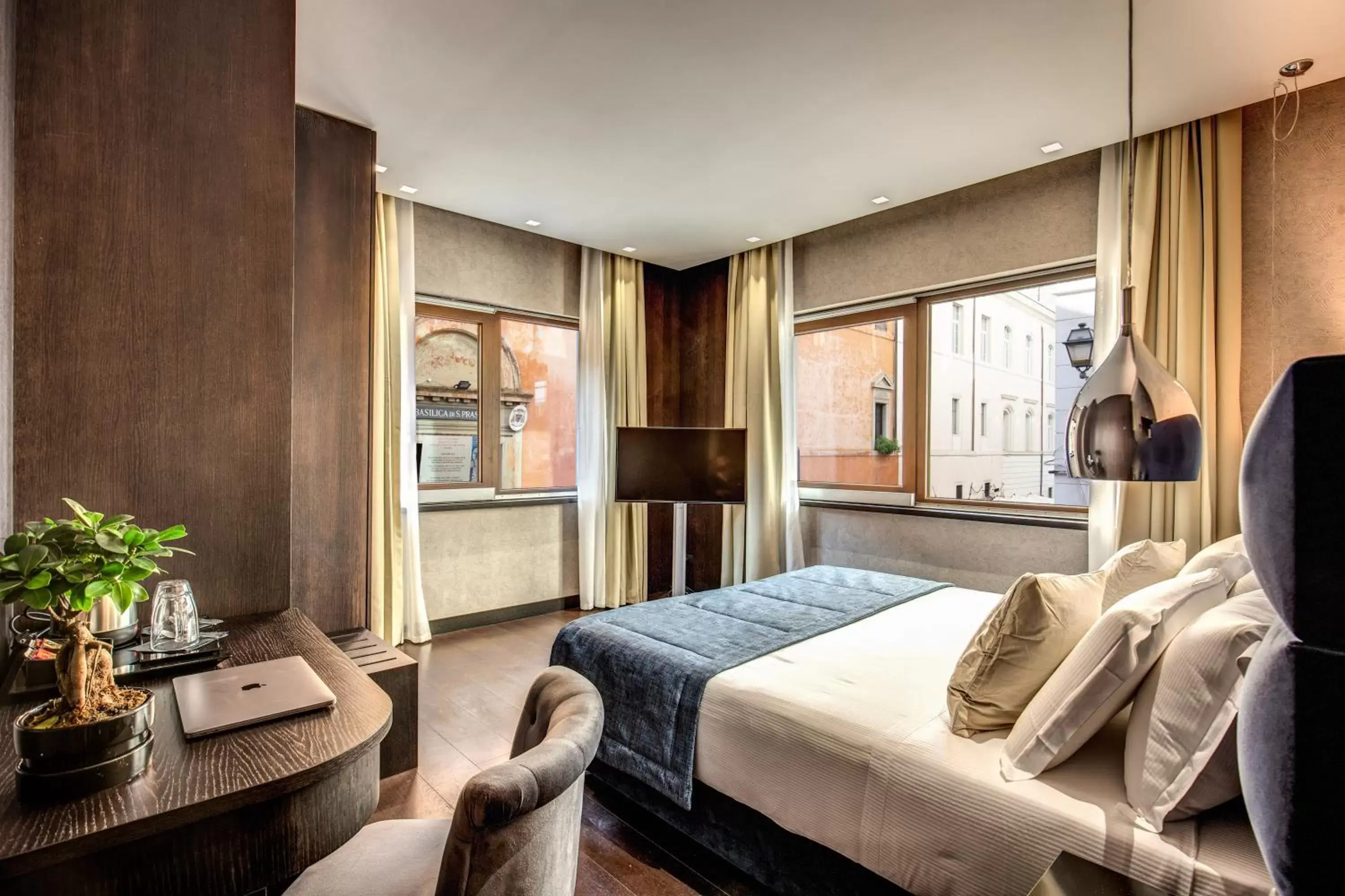 Bedroom in Prassede Palace Hotel