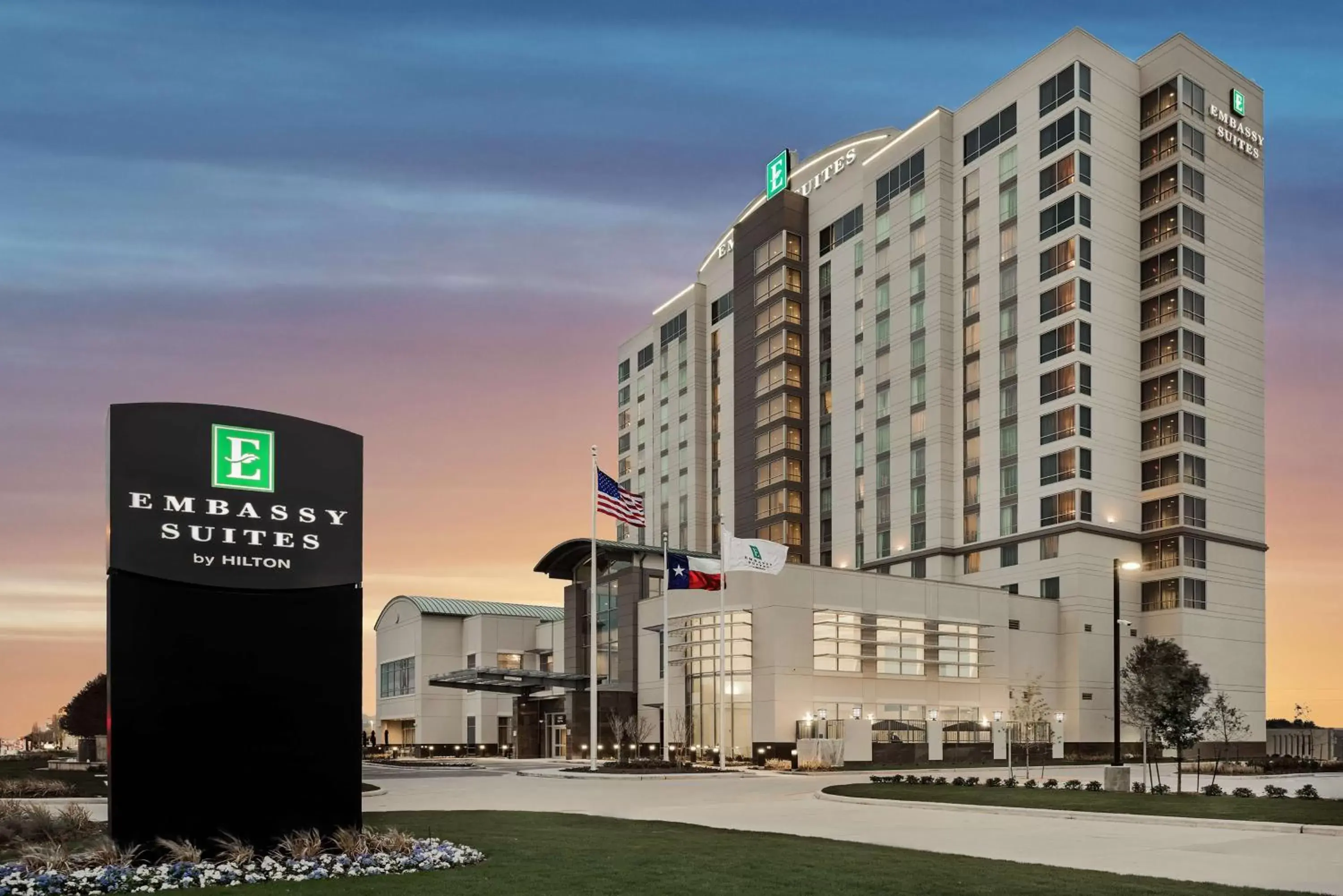Property Building in Embassy Suites by Hilton Houston West - Katy