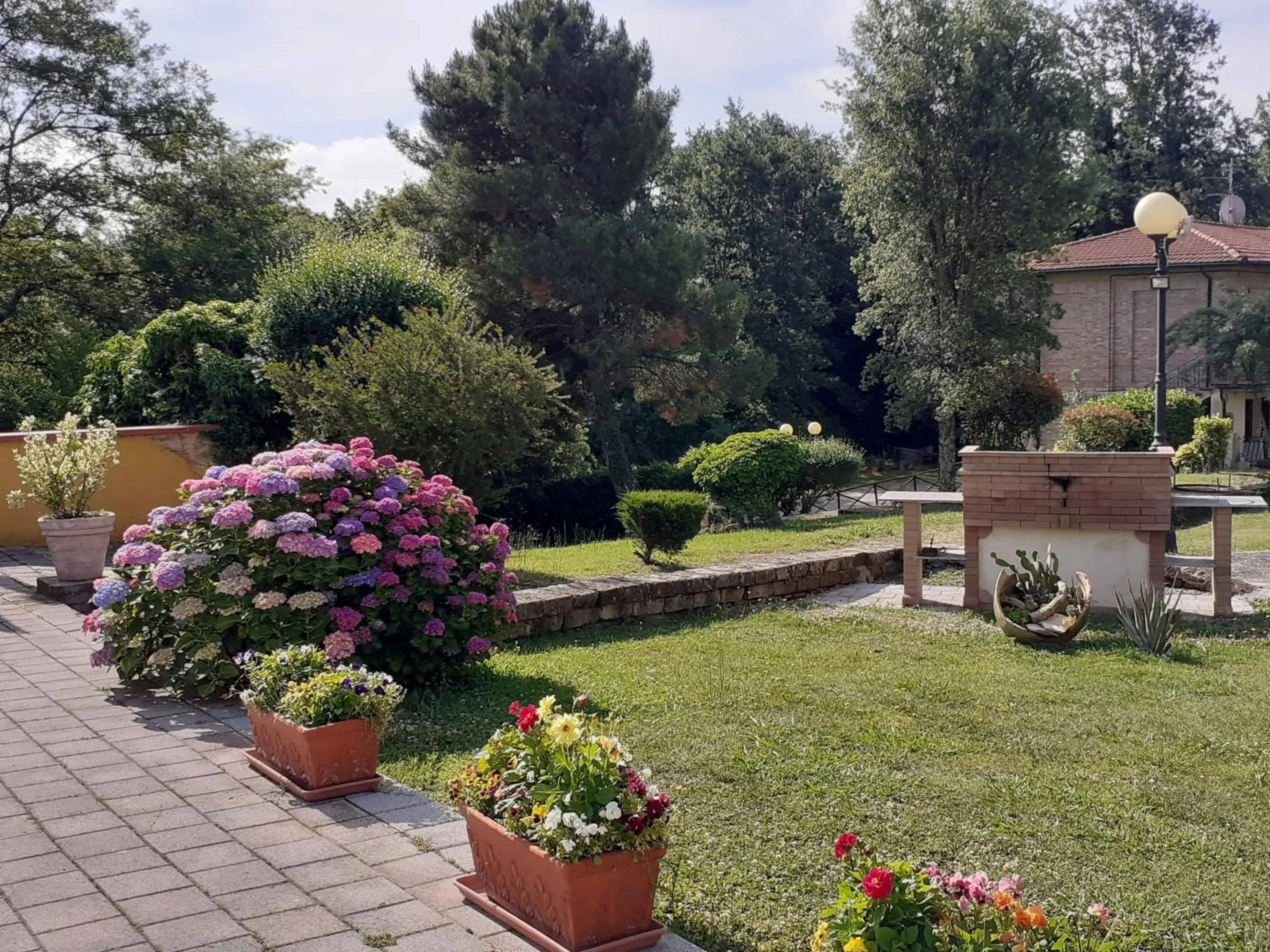 Garden in Hotel Residence Sant'Uberto