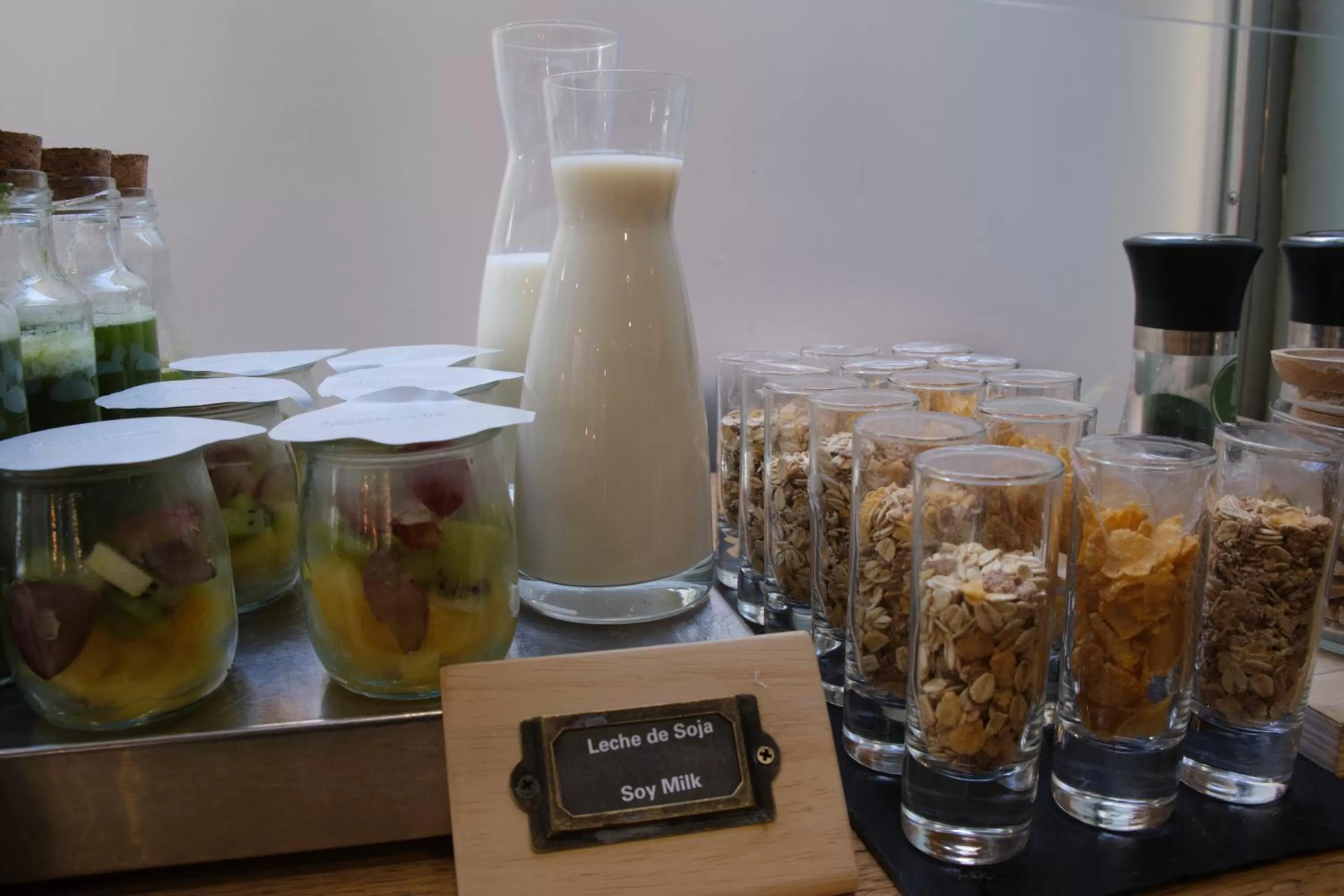 Breakfast in Petit Palace Triball