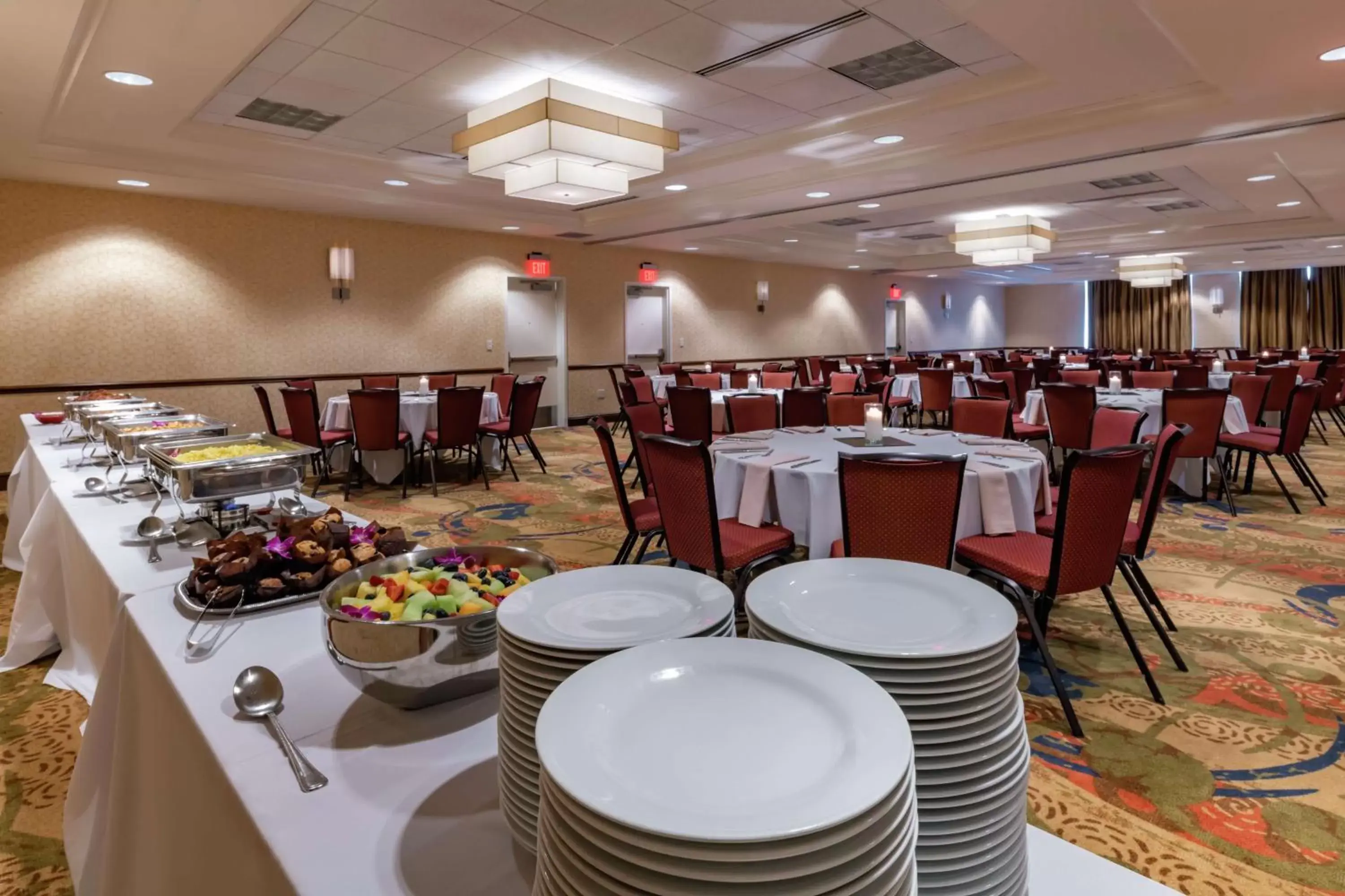 Meeting/conference room, Restaurant/Places to Eat in Hilton Garden Inn Devens Common