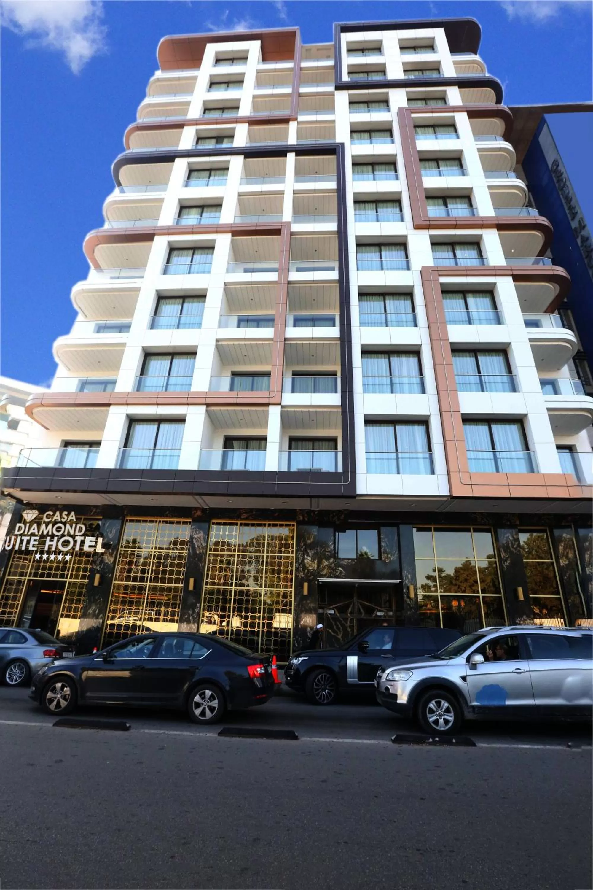 Facade/entrance in Suite Hotel Casa Diamond