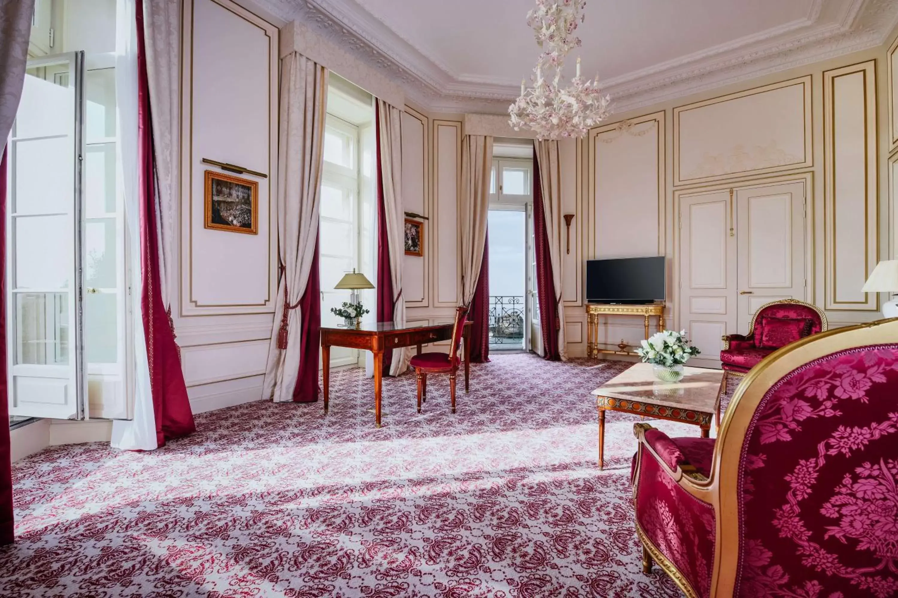 Photo of the whole room, TV/Entertainment Center in Hôtel du Palais Biarritz, in The Unbound Collection by Hyatt