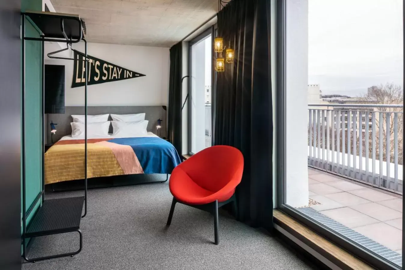 Photo of the whole room, Bed in The Social Hub Berlin Alexanderplatz Photo of the whole room, Bed in The Social Hub Berlin Alexanderplatz