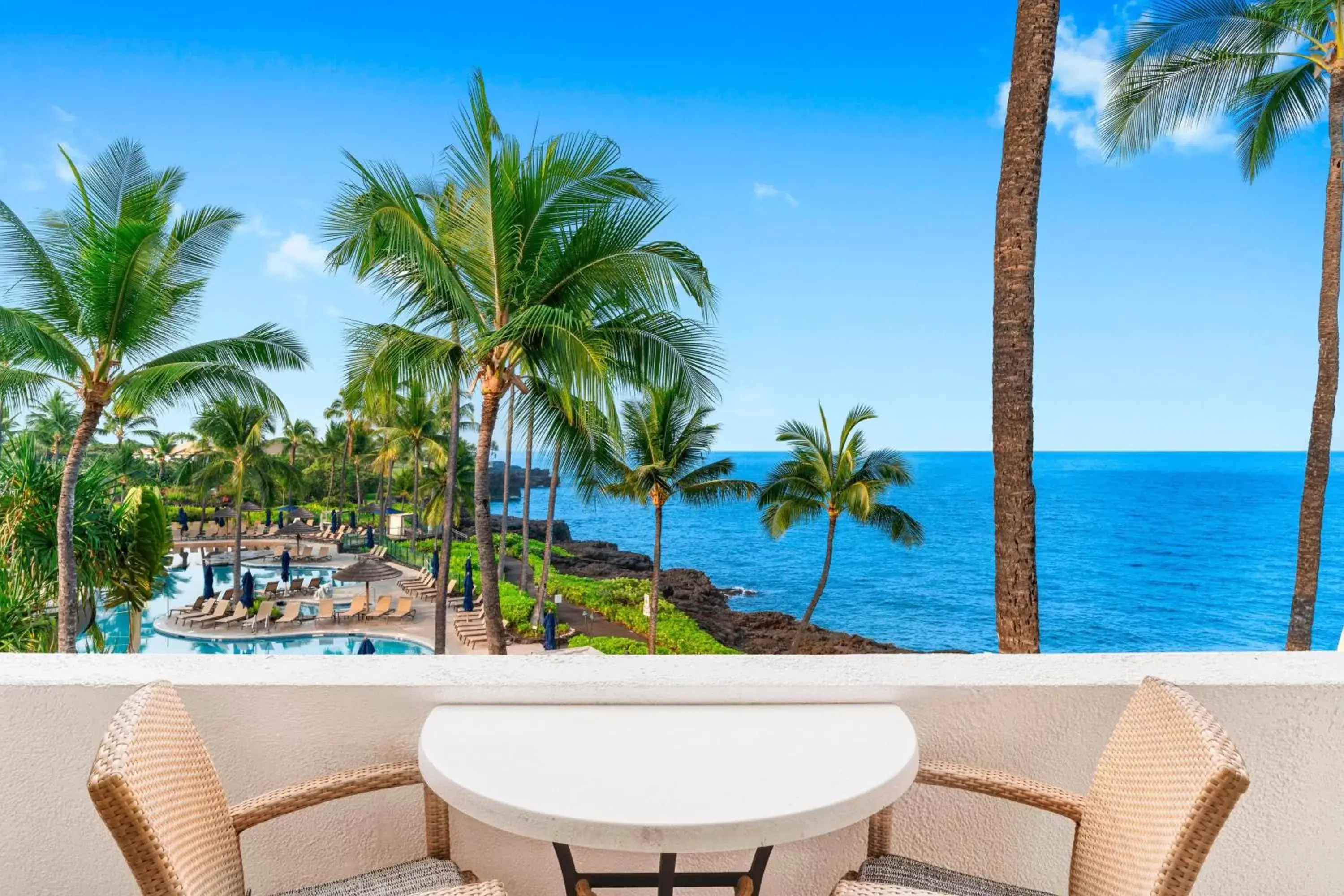 Balcony/Terrace in Outrigger Kona Resort and Spa