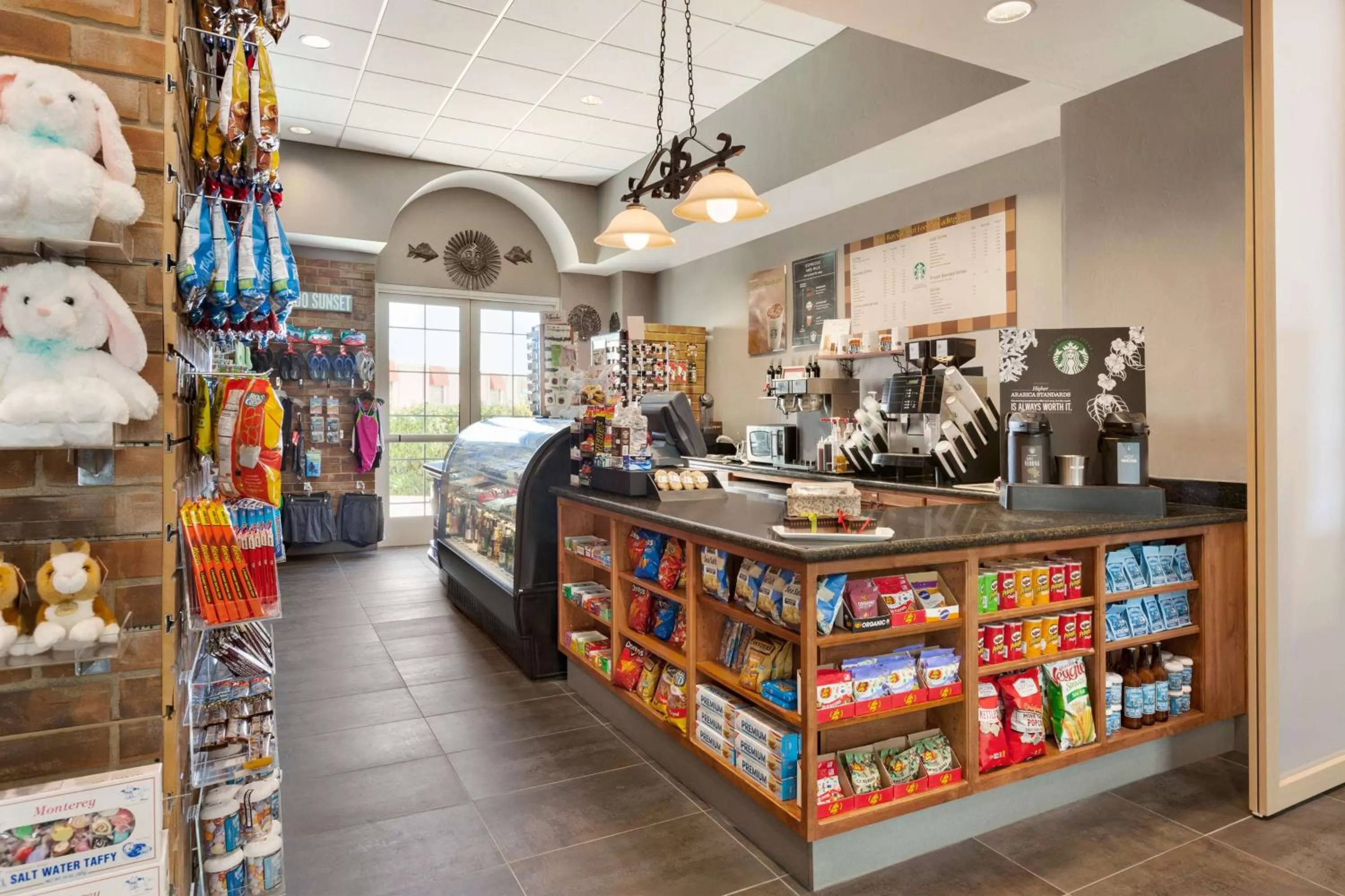 On-site shops in Embassy Suites by Hilton Monterey Bay Seaside