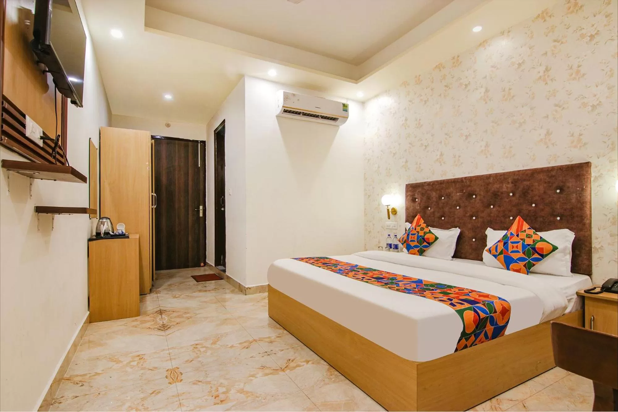 Bedroom in FabHotel Crown Star